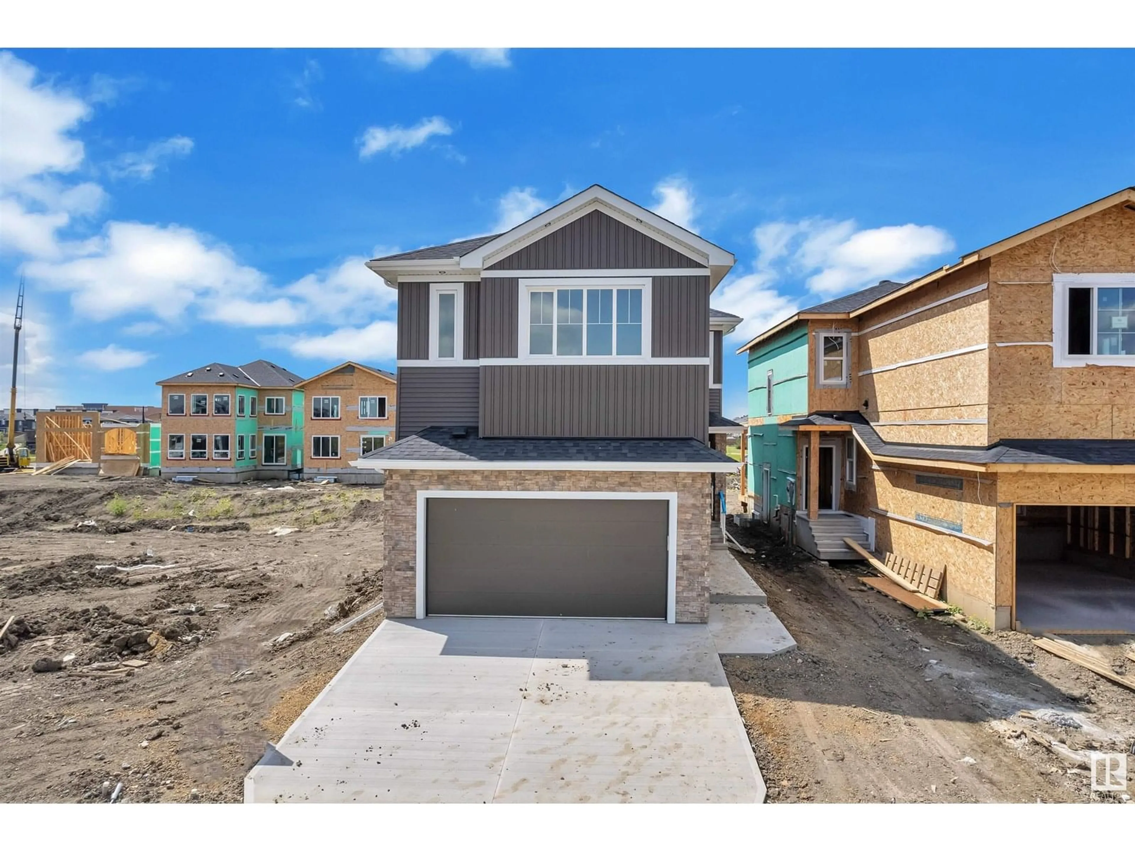 Home with vinyl exterior material, street for 97 ELDRIDGE PT, St. Albert Alberta T8T1R8
