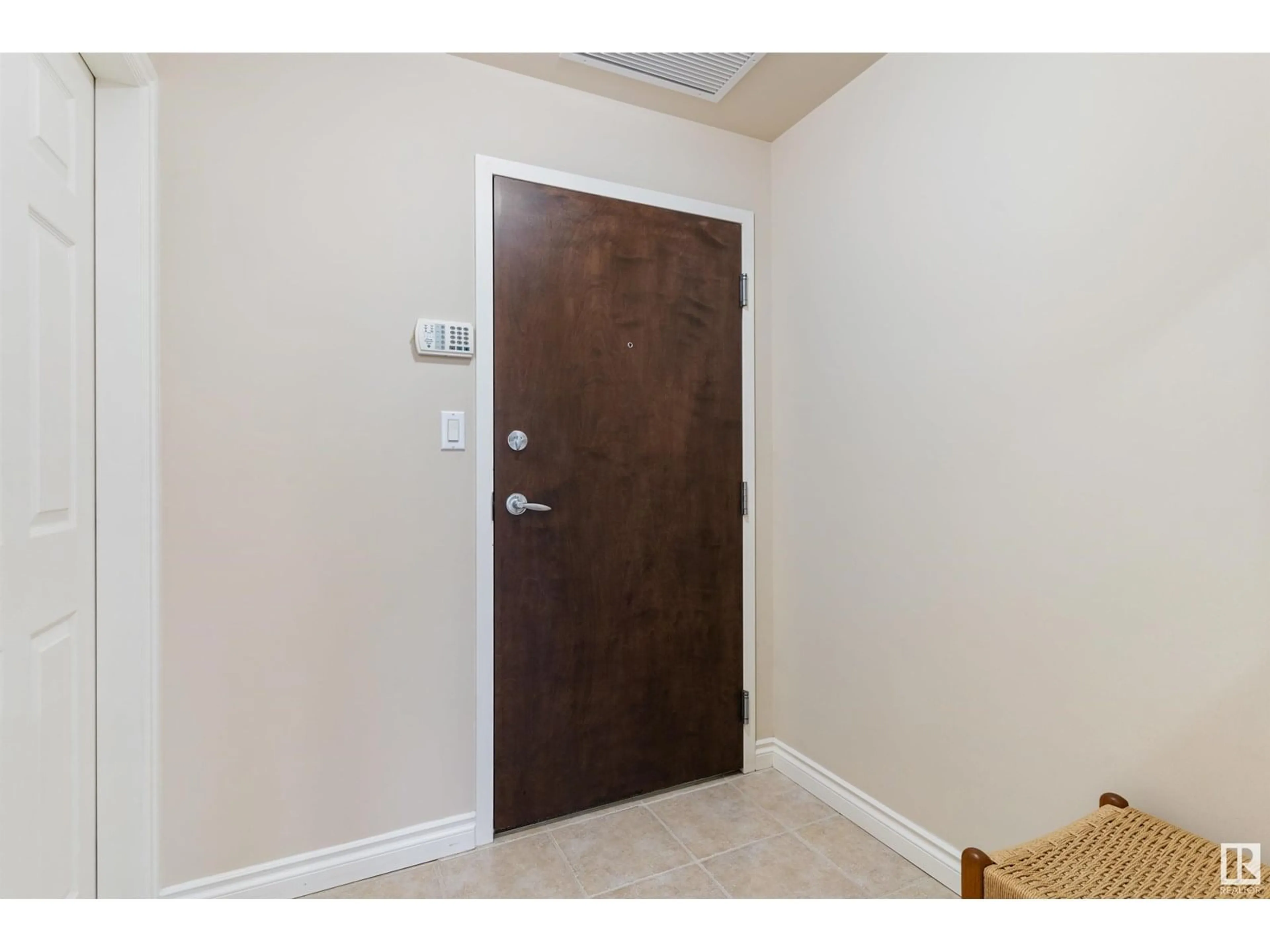 Indoor entryway for #408 - 9020 JASPER AV NW, Edmonton Alberta T5H3S8