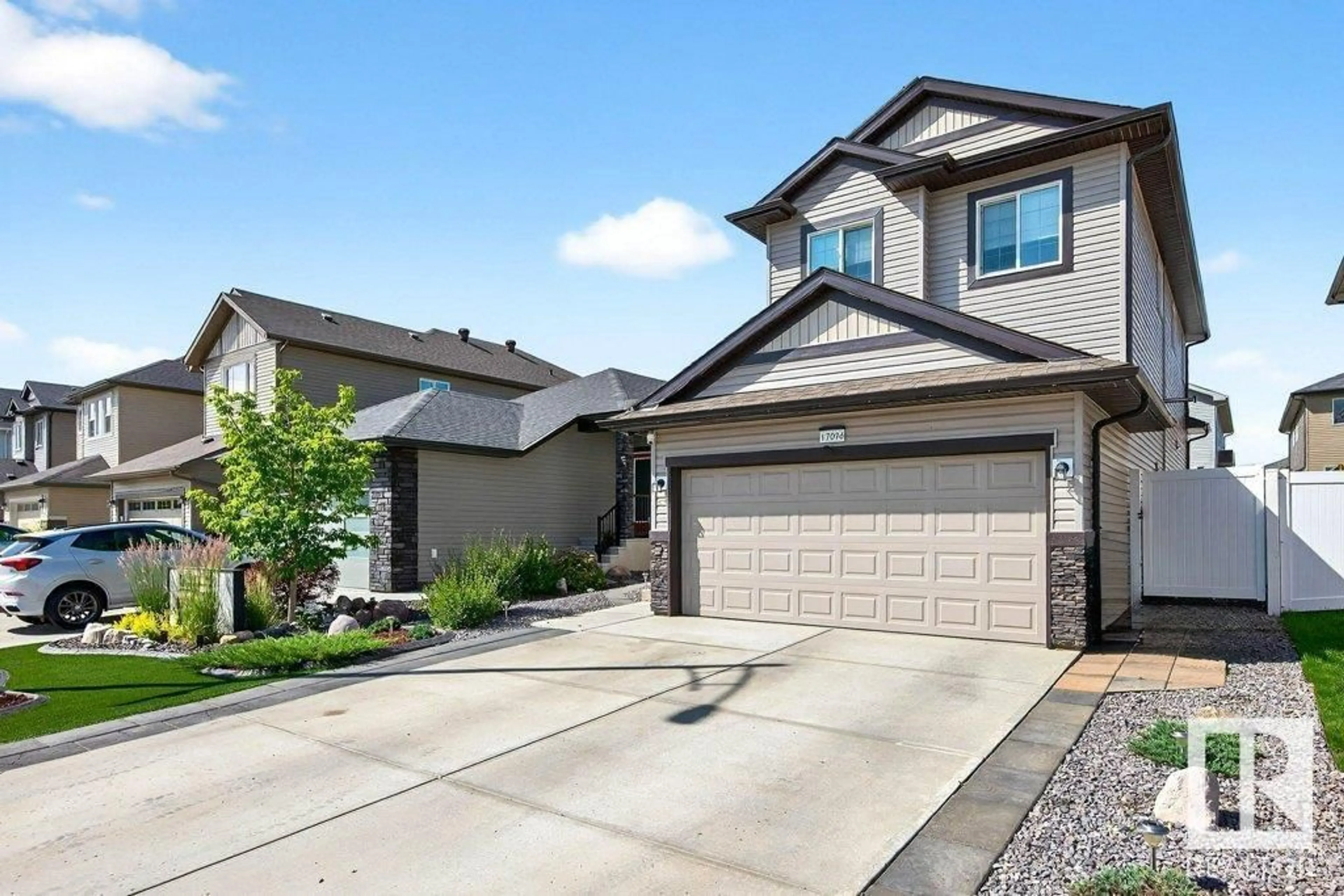 Unknown for 17096 46 ST, Edmonton Alberta T5Y4B1