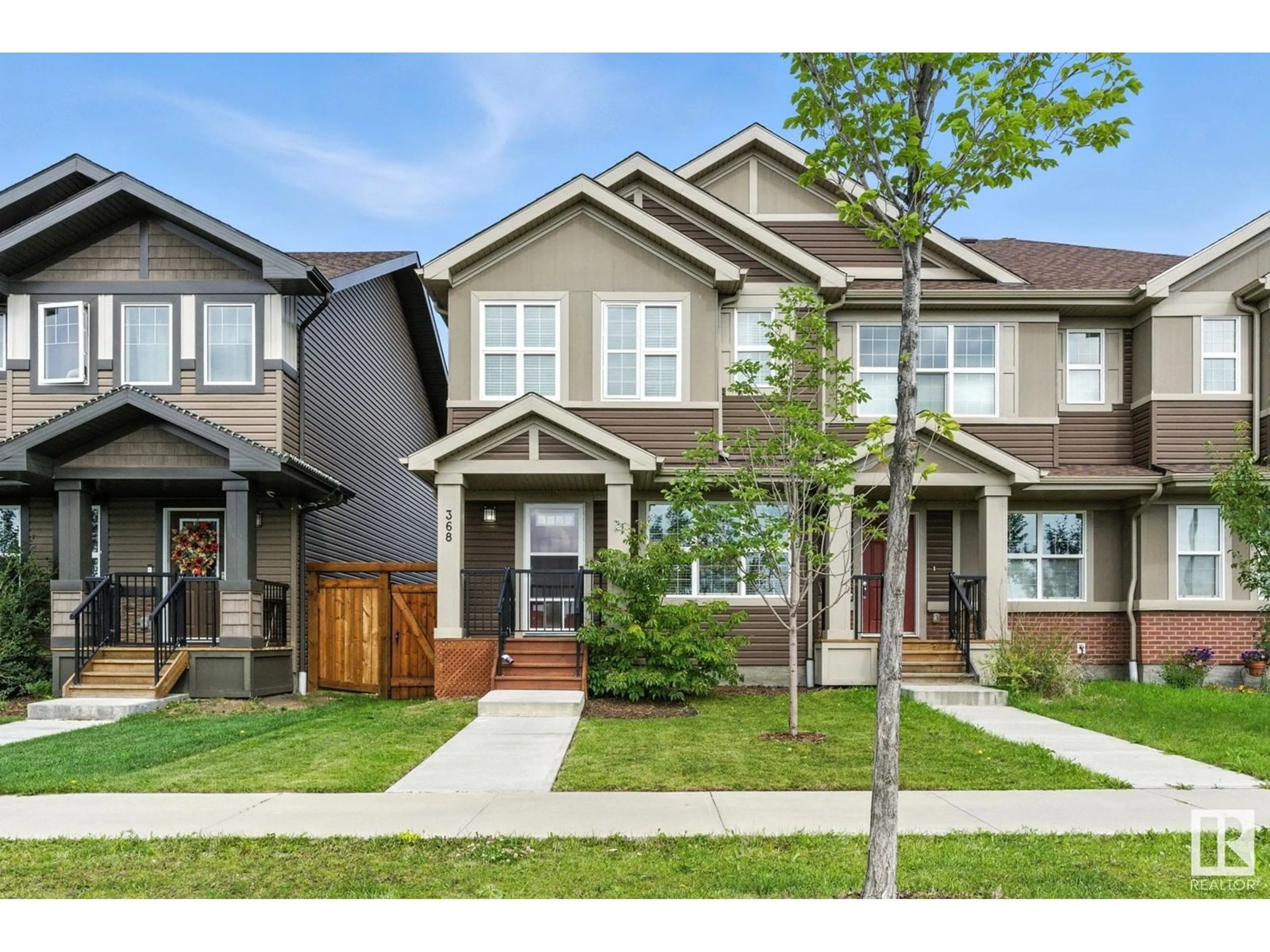 Home with vinyl exterior material, street for 368 CRYSTALLINA NERA DR, Edmonton Alberta T5Z0R9