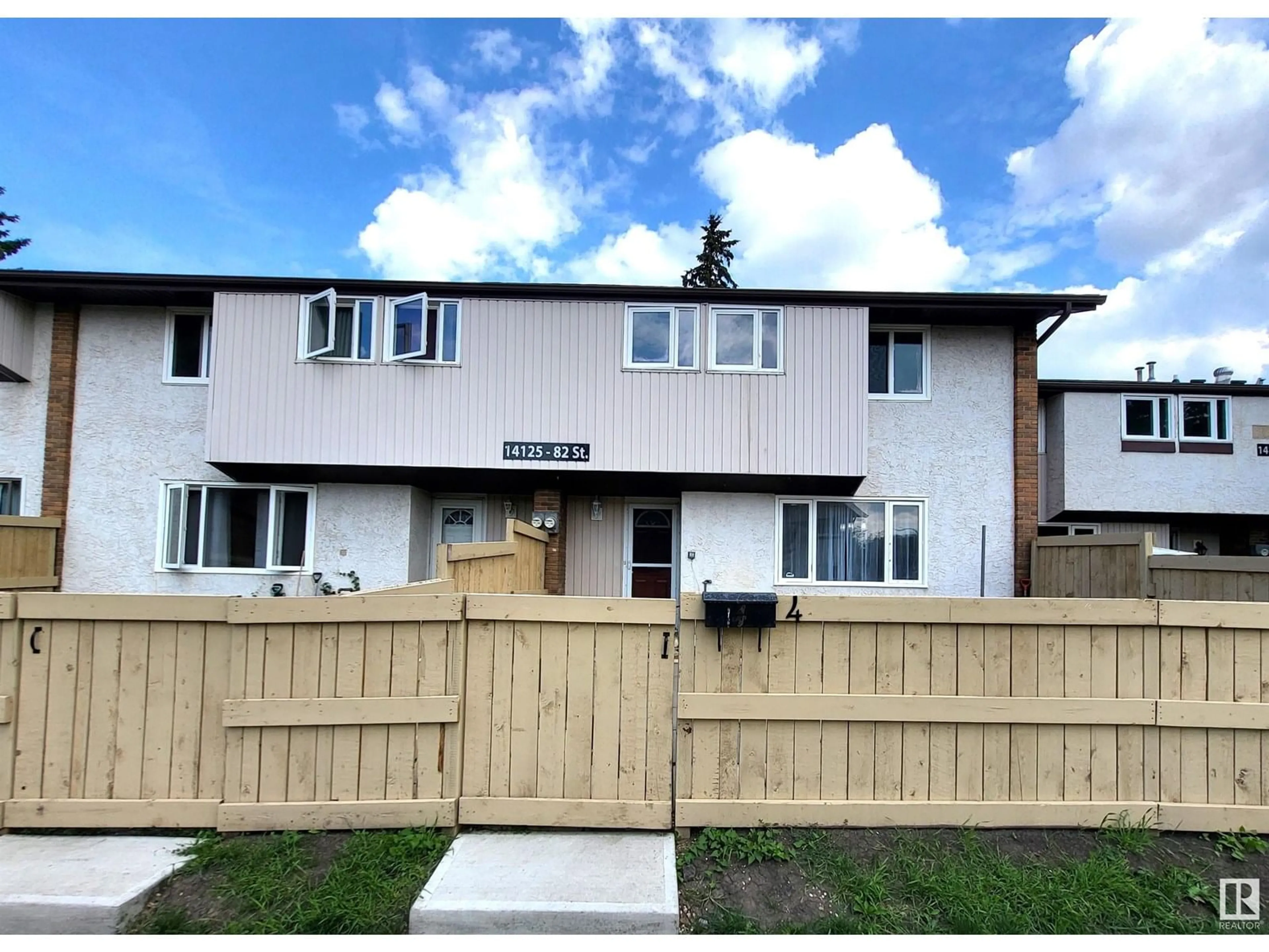 A pic from outside/outdoor area/front of a property/back of a property/a pic from drone, street for #4 - 14125 82 ST, Edmonton Alberta T5C2N9