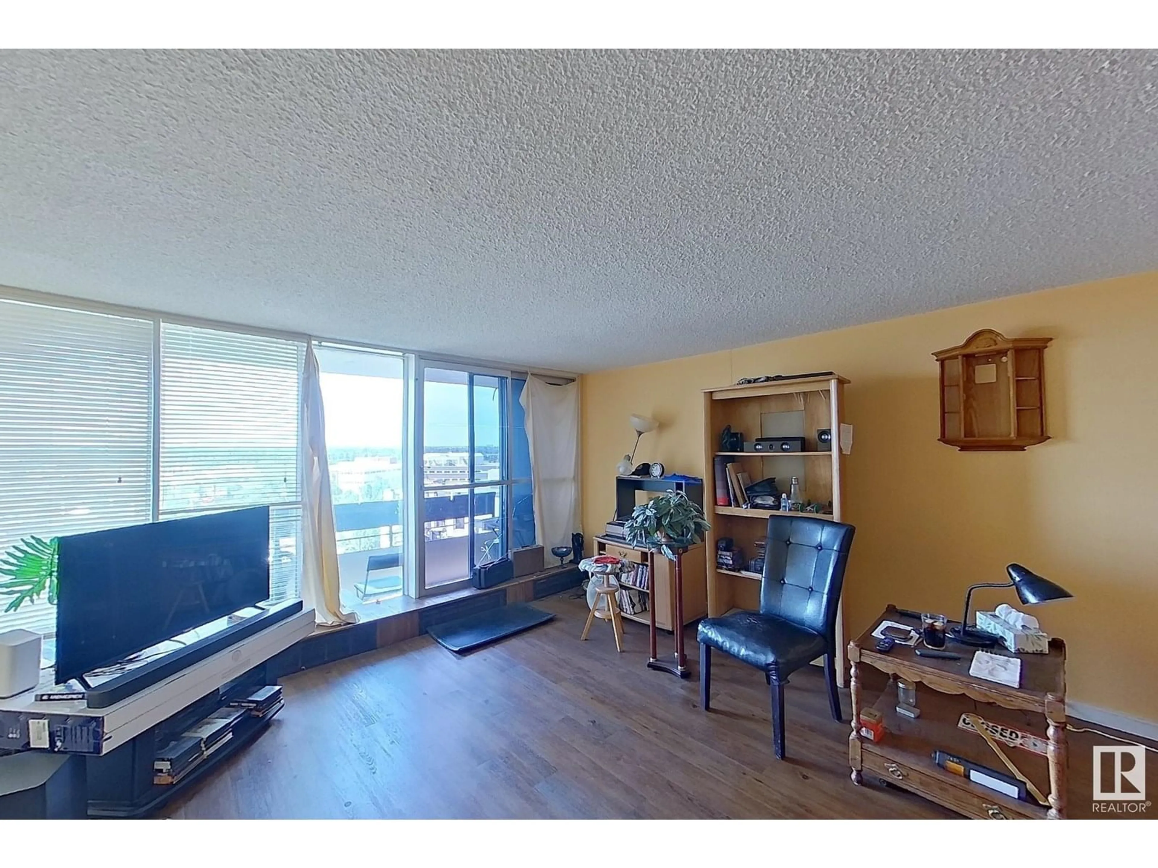 A pic of a room for #80 - 8745 165 ST, Edmonton Alberta T5R2R7