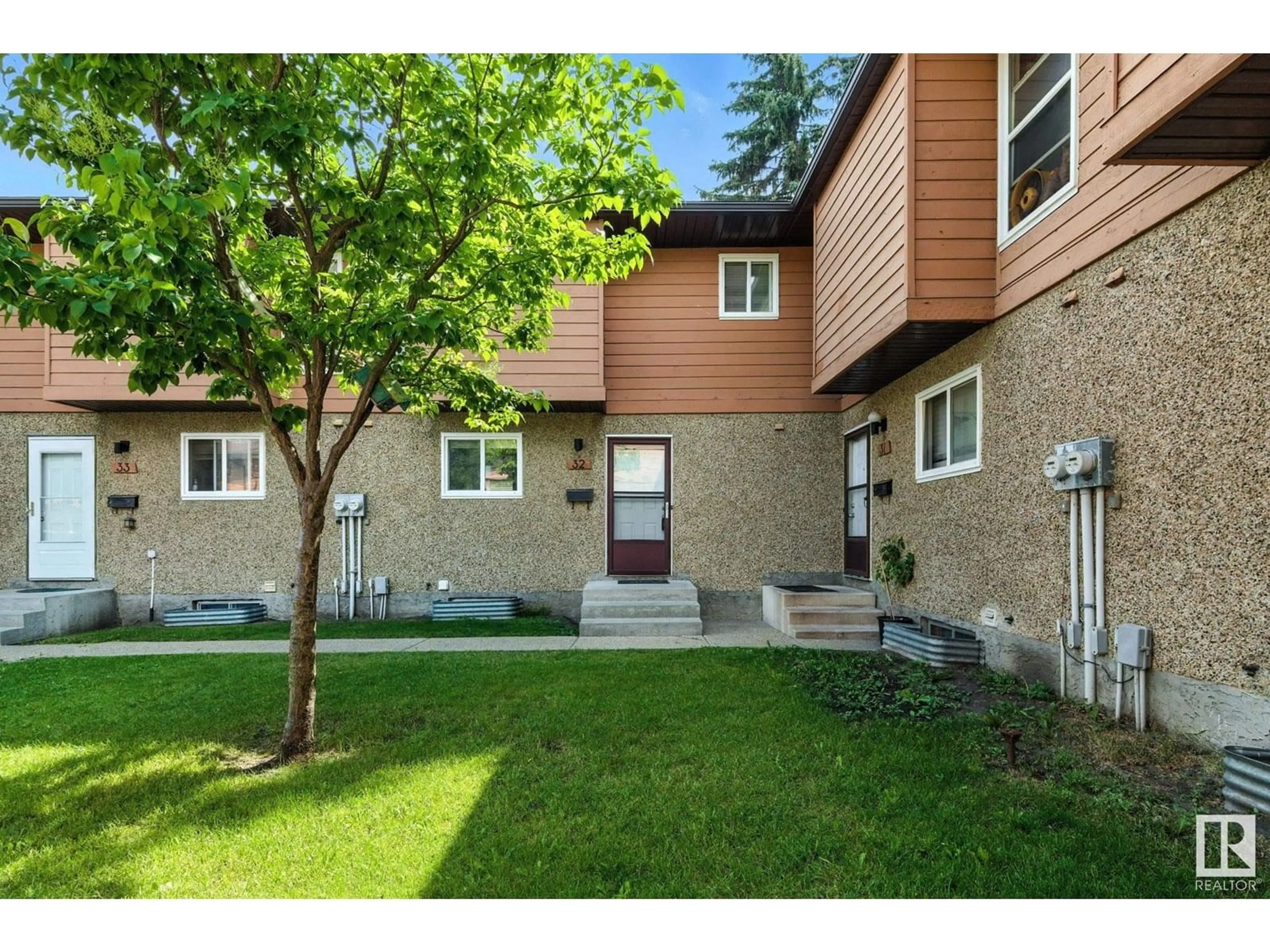 Unknown for #32 - 3812 20 AV, Edmonton Alberta T6L4B2