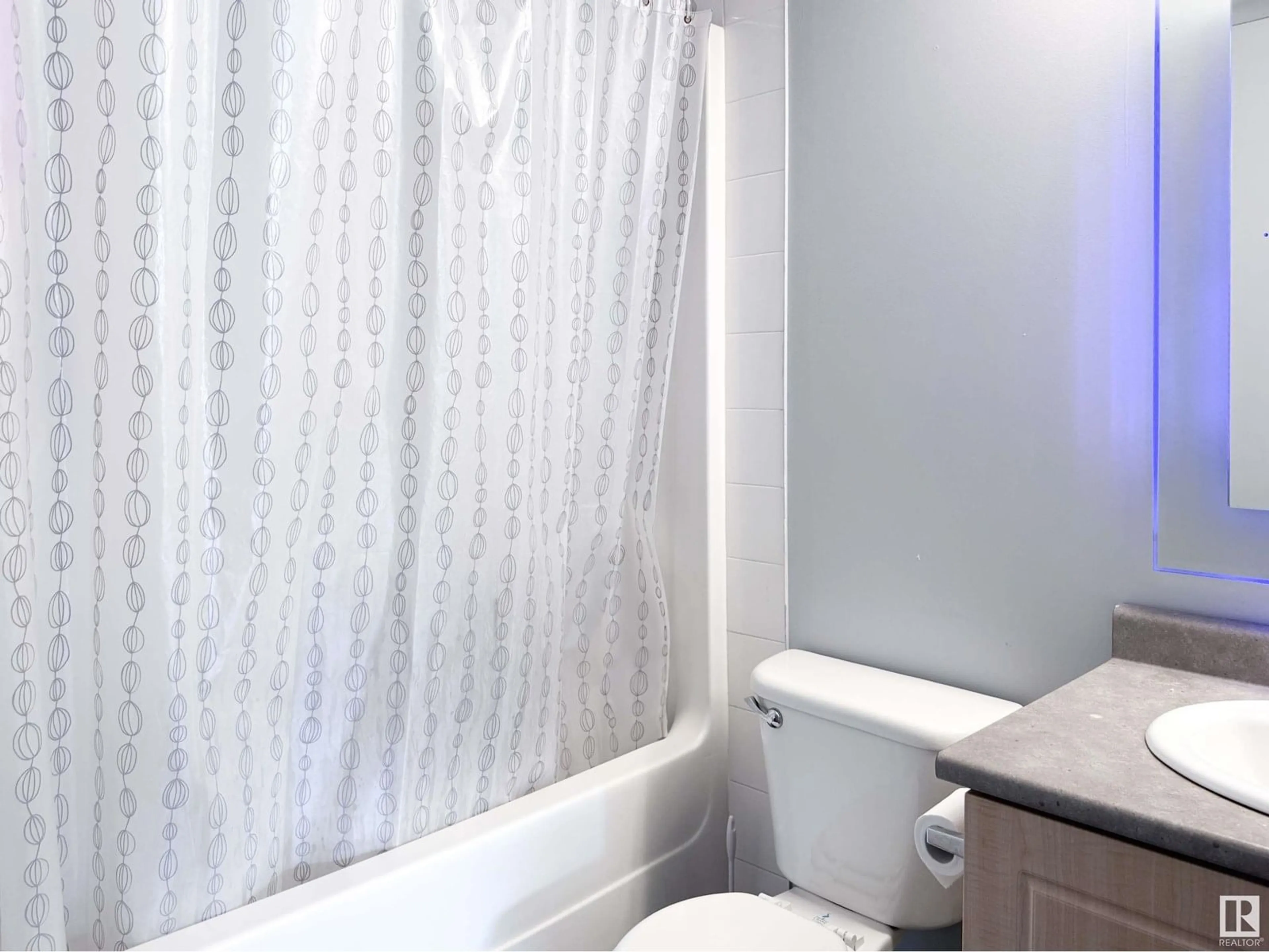 Standard bathroom, unknown for 11449 SW - 314 ELLERSLIE RD, Edmonton Alberta T6W1T2