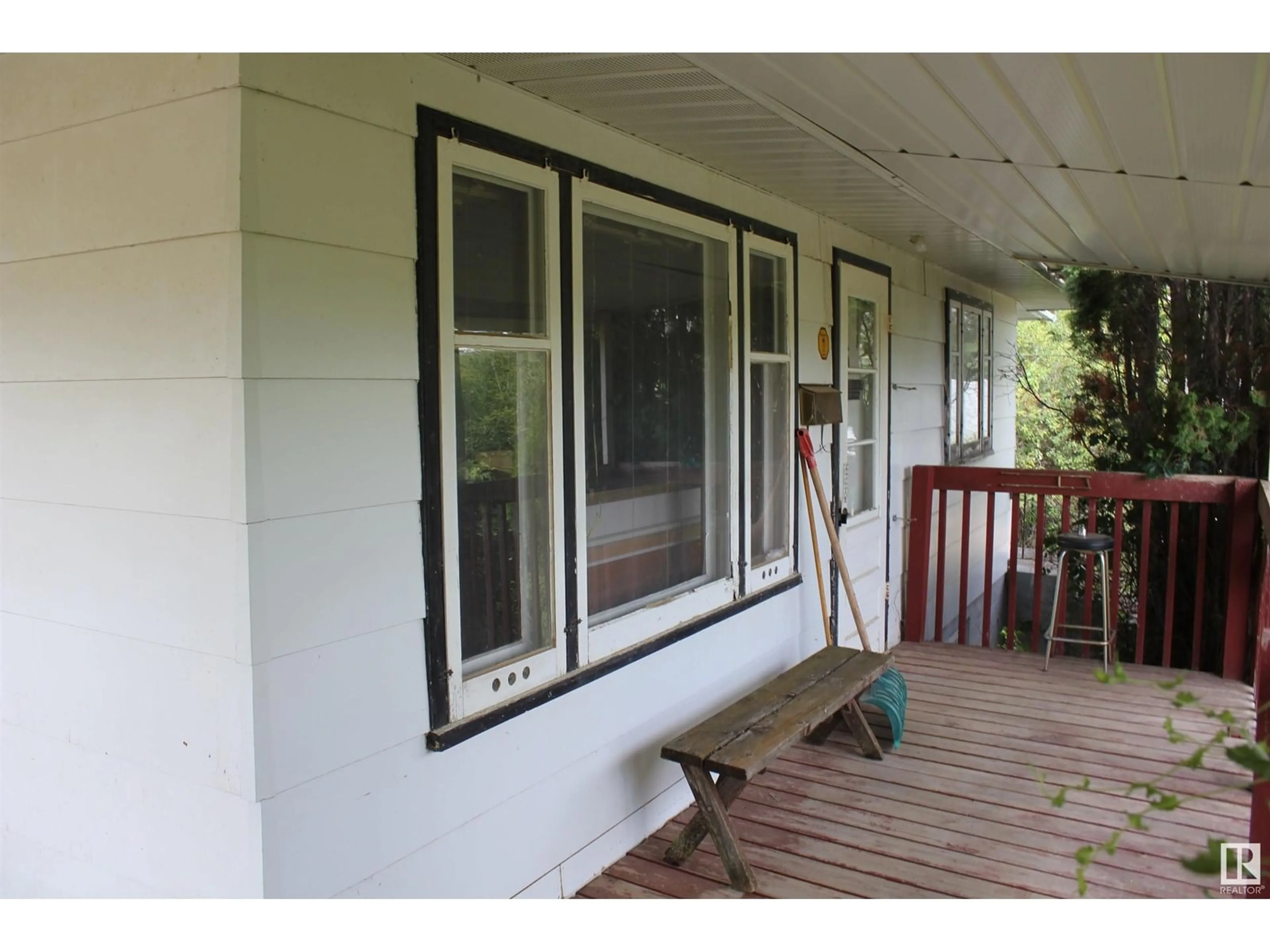 Unknown for W - 12 2 ST, Derwent Alberta T0B1C0
