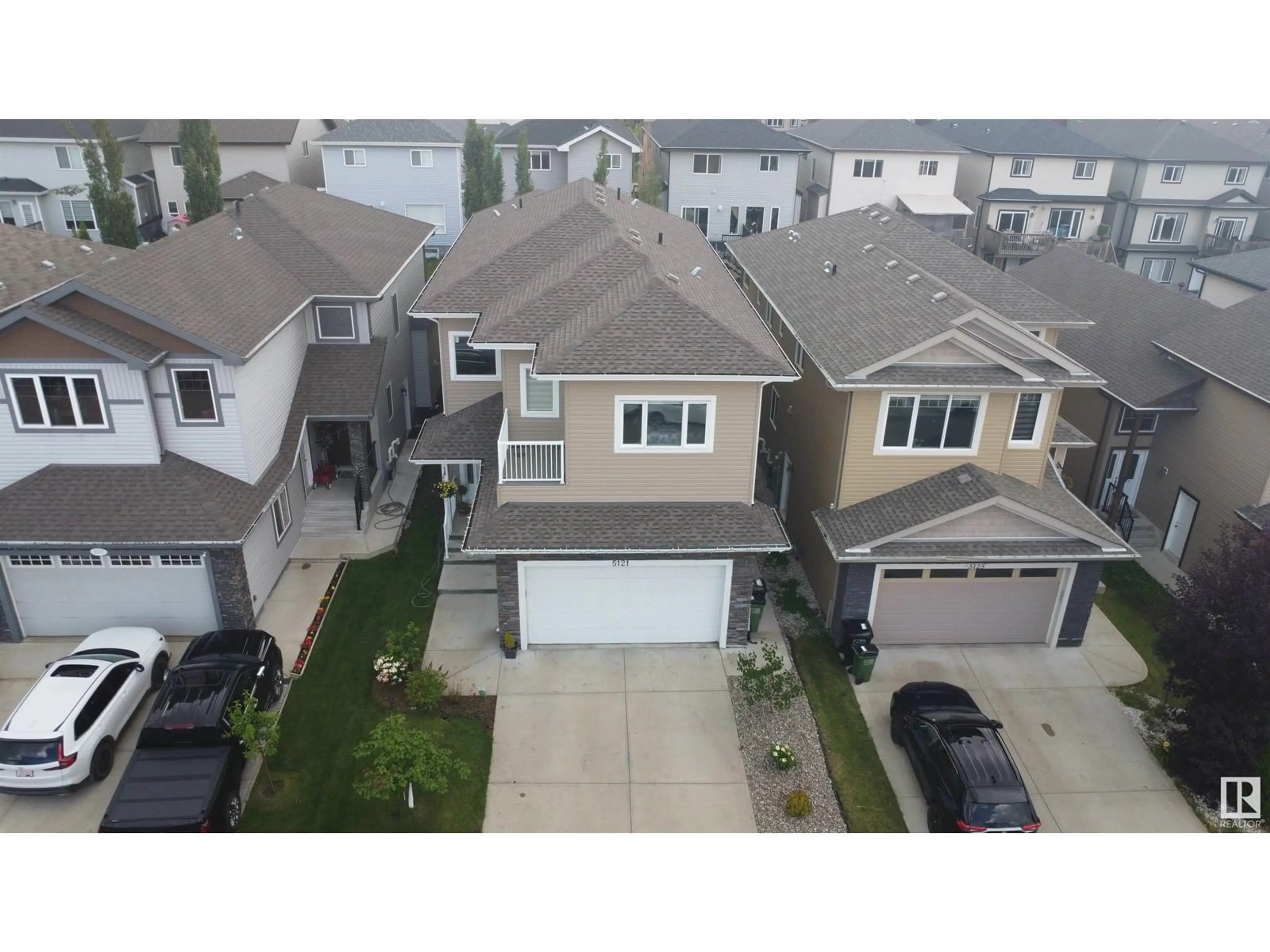 A pic from outside/outdoor area/front of a property/back of a property/a pic from drone, street for SW - 5121 1B AV, Edmonton Alberta T6X0Z7