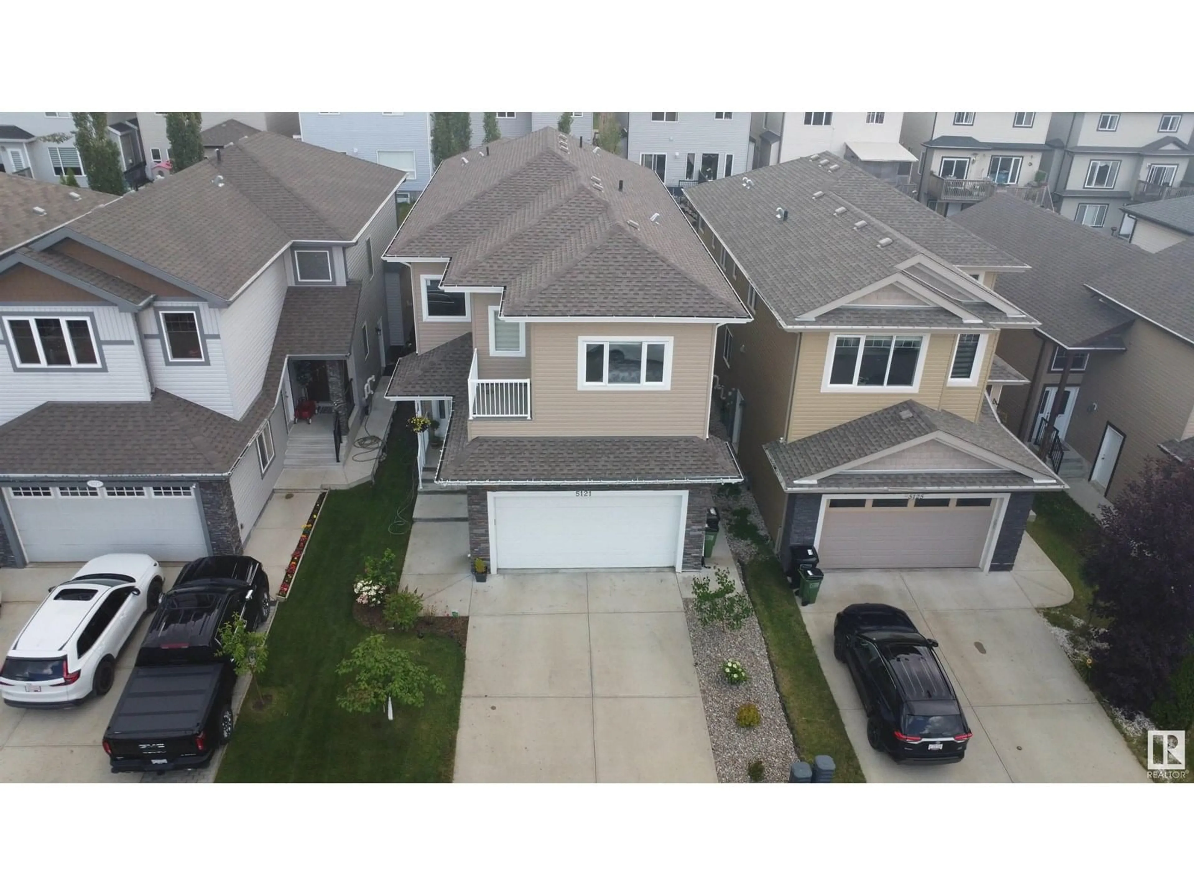 A pic from outside/outdoor area/front of a property/back of a property/a pic from drone, street for SW - 5121 1B AV, Edmonton Alberta T6X0Z7