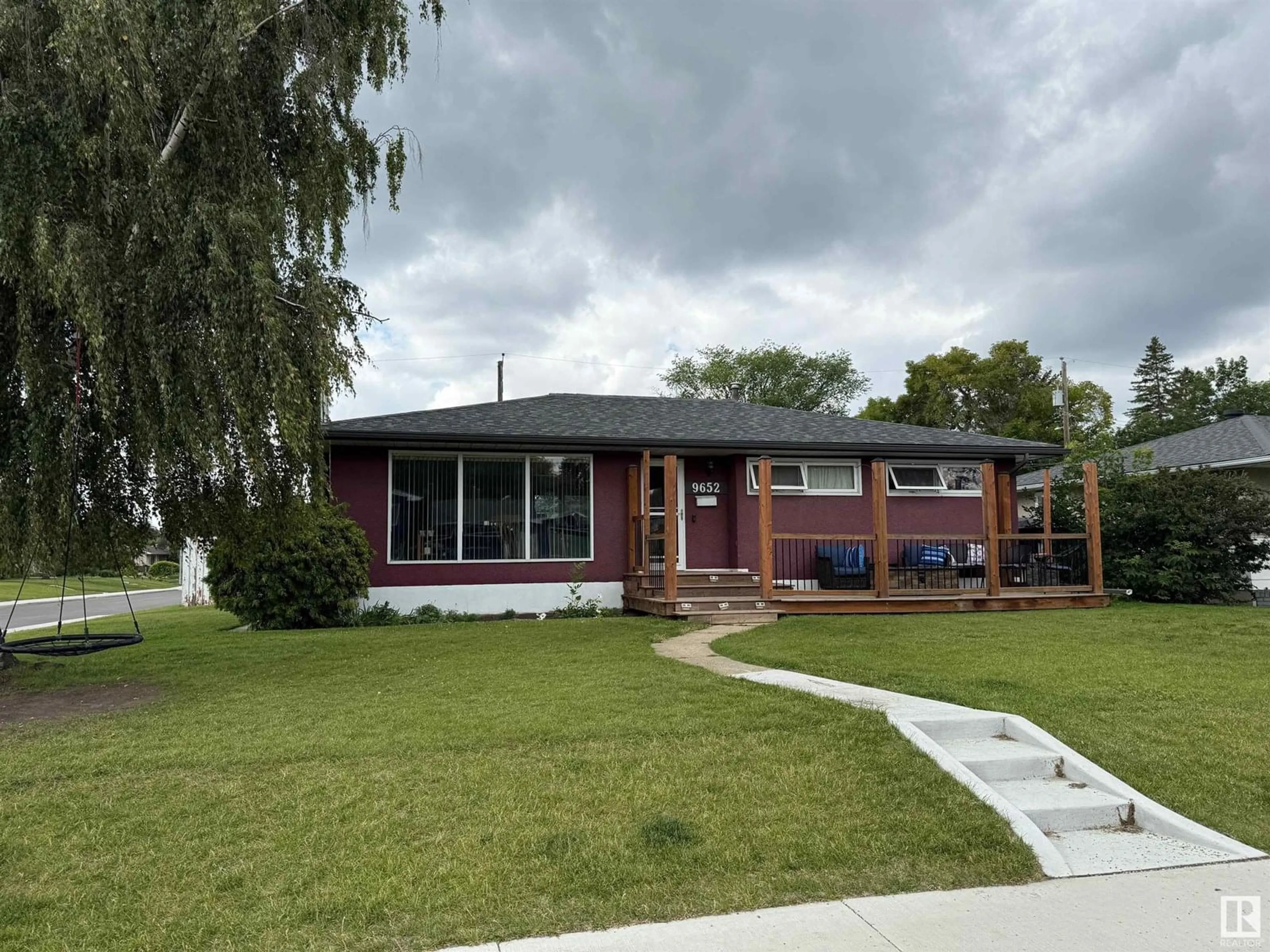 Unknown for 9652 OTTEWELL RD, Edmonton Alberta T6B2E7