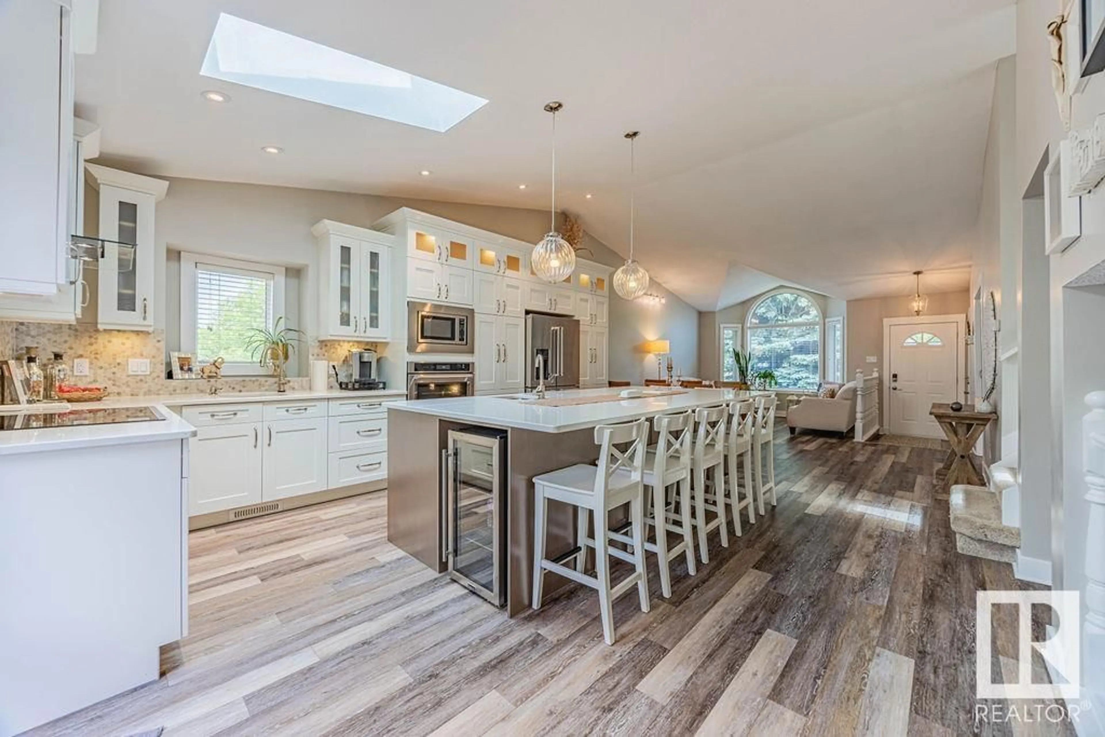Open concept kitchen, unknown for 2 HIGHLAND CR, Sherwood Park Alberta T8A5M6