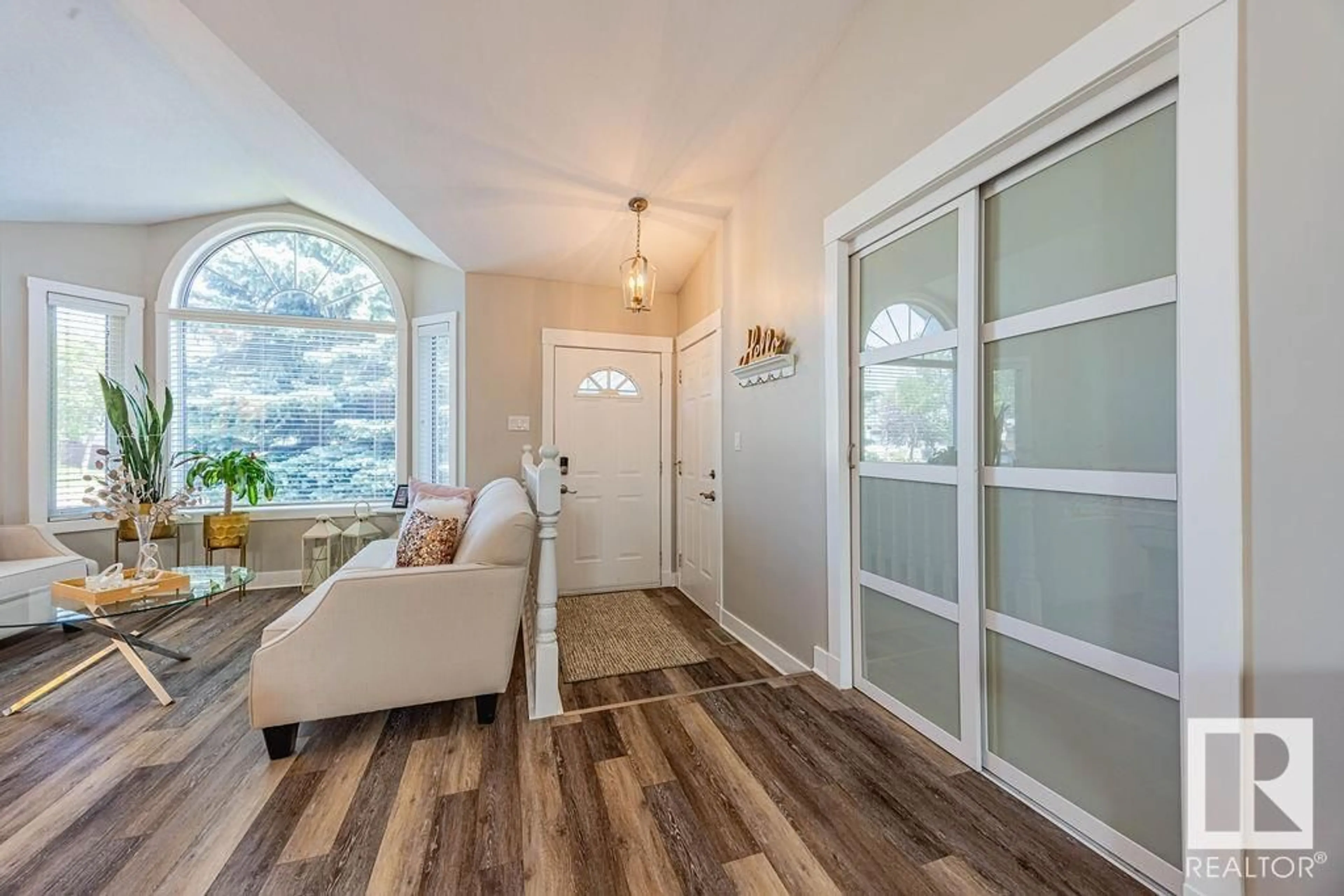 Indoor entryway for 2 HIGHLAND CR, Sherwood Park Alberta T8A5M6