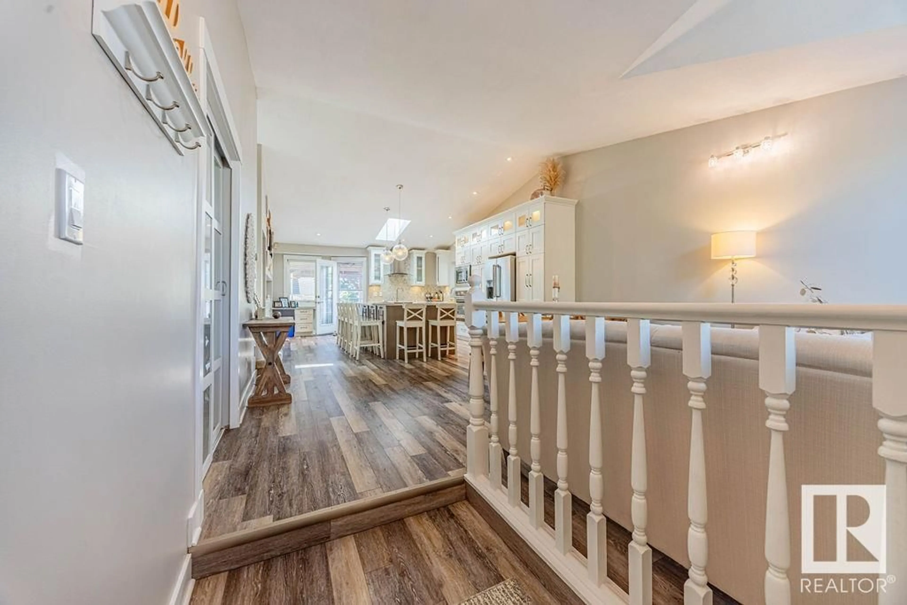 Indoor foyer for 2 HIGHLAND CR, Sherwood Park Alberta T8A5M6