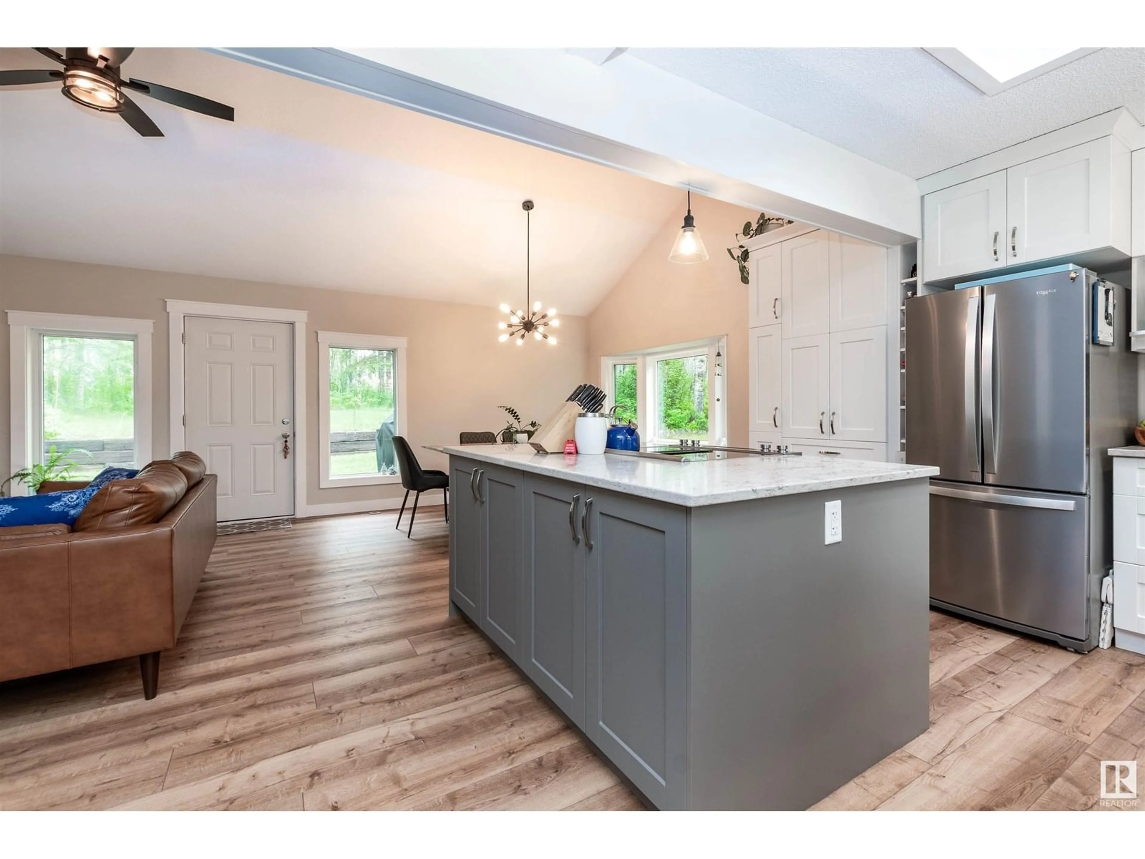 Open concept kitchen, unknown for 50529 RGE ROAD 21, Rural Parkland County Alberta T7Y2N4