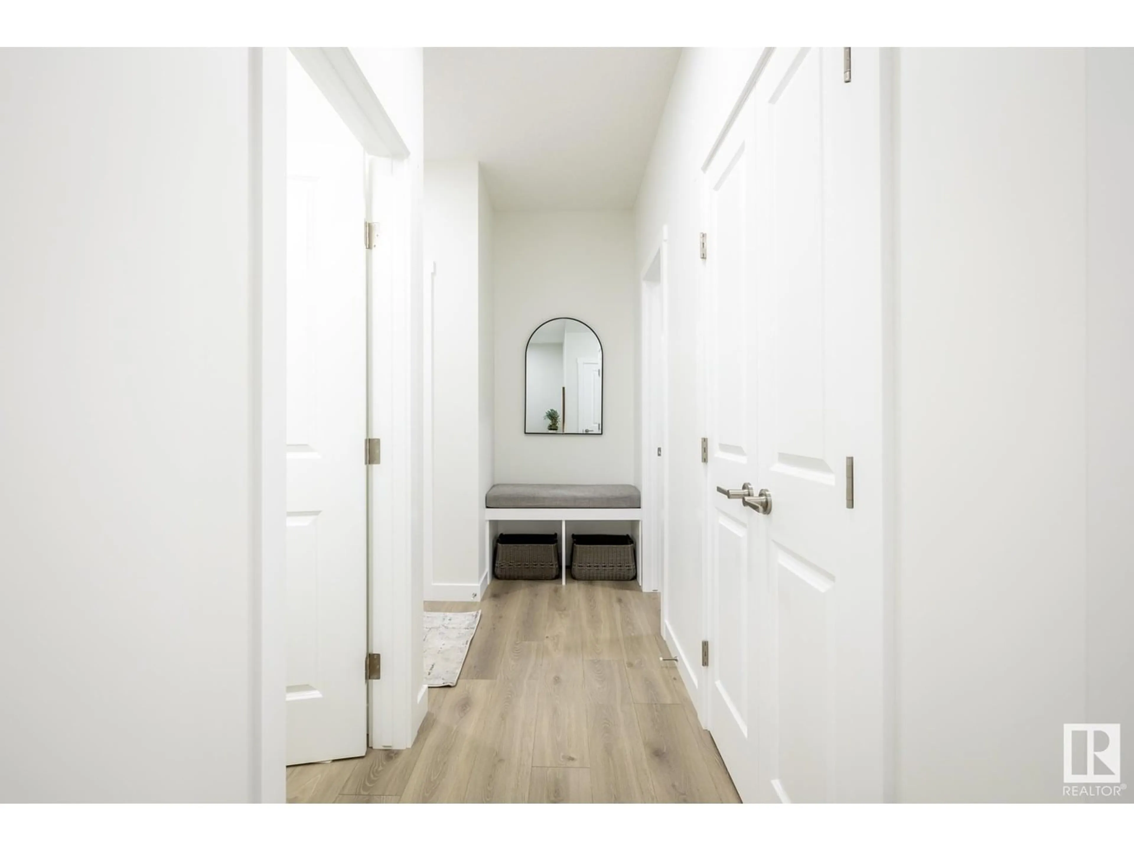 Indoor entryway for 29 GABLE CM, Spruce Grove Alberta T7X2W2
