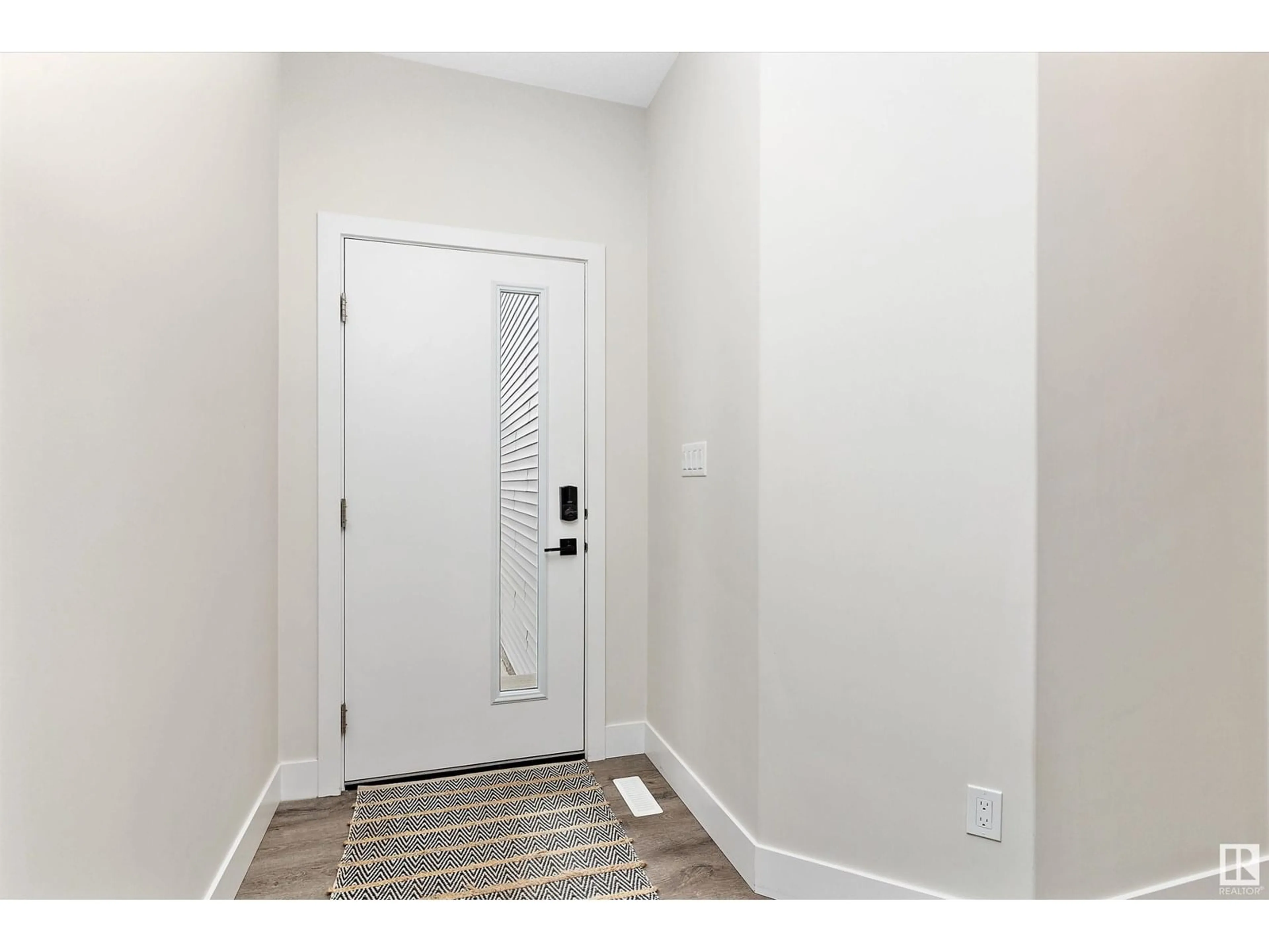 Indoor entryway for 1028 BERG PL, Leduc Alberta T9E1M4
