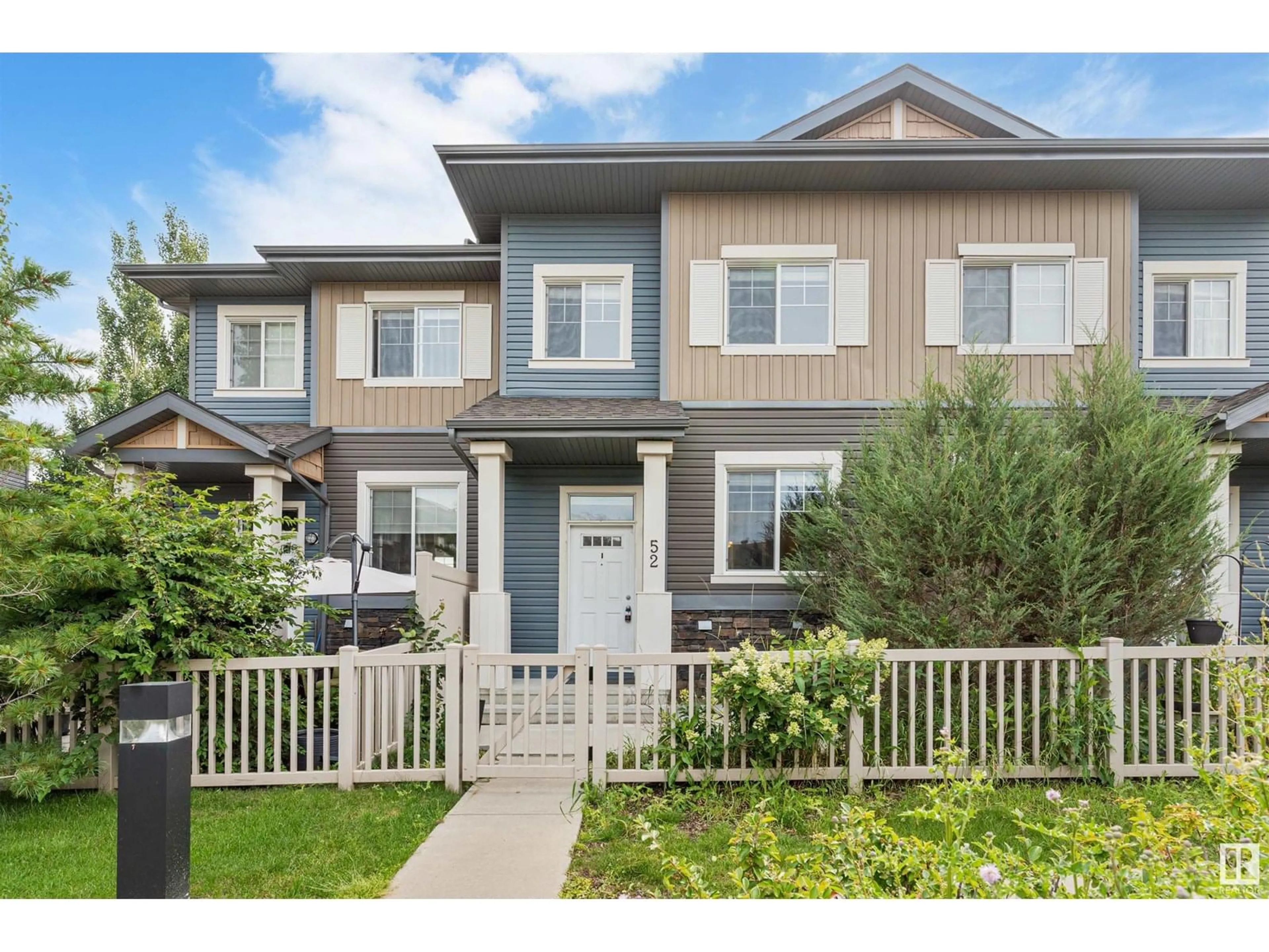 Home with vinyl exterior material, street for SW - 52 1030 CHAPPELLE BV, Edmonton Alberta T6W2K7