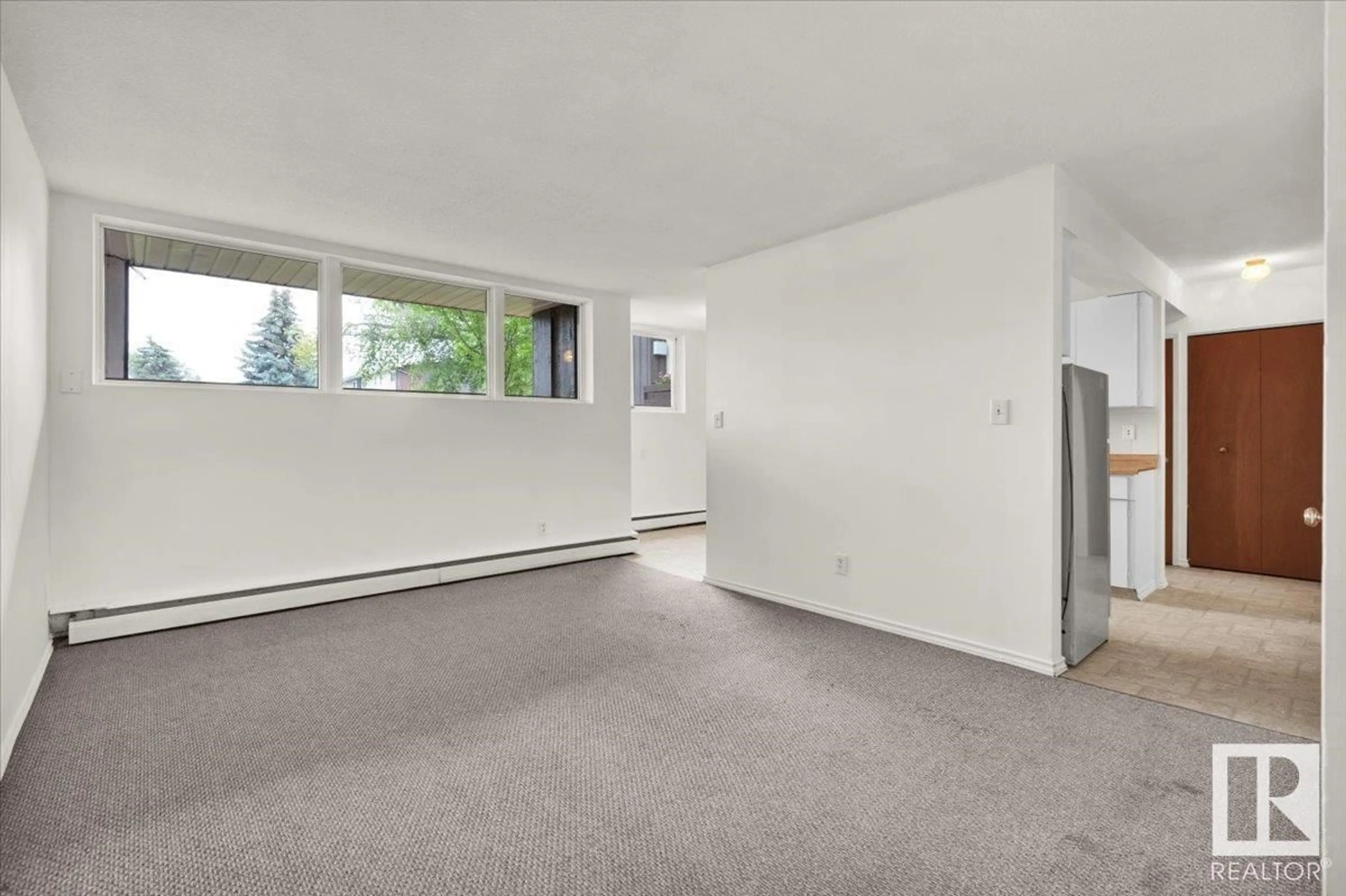A pic of a room for #3 - 5635 105 ST, Edmonton Alberta T6H2N2