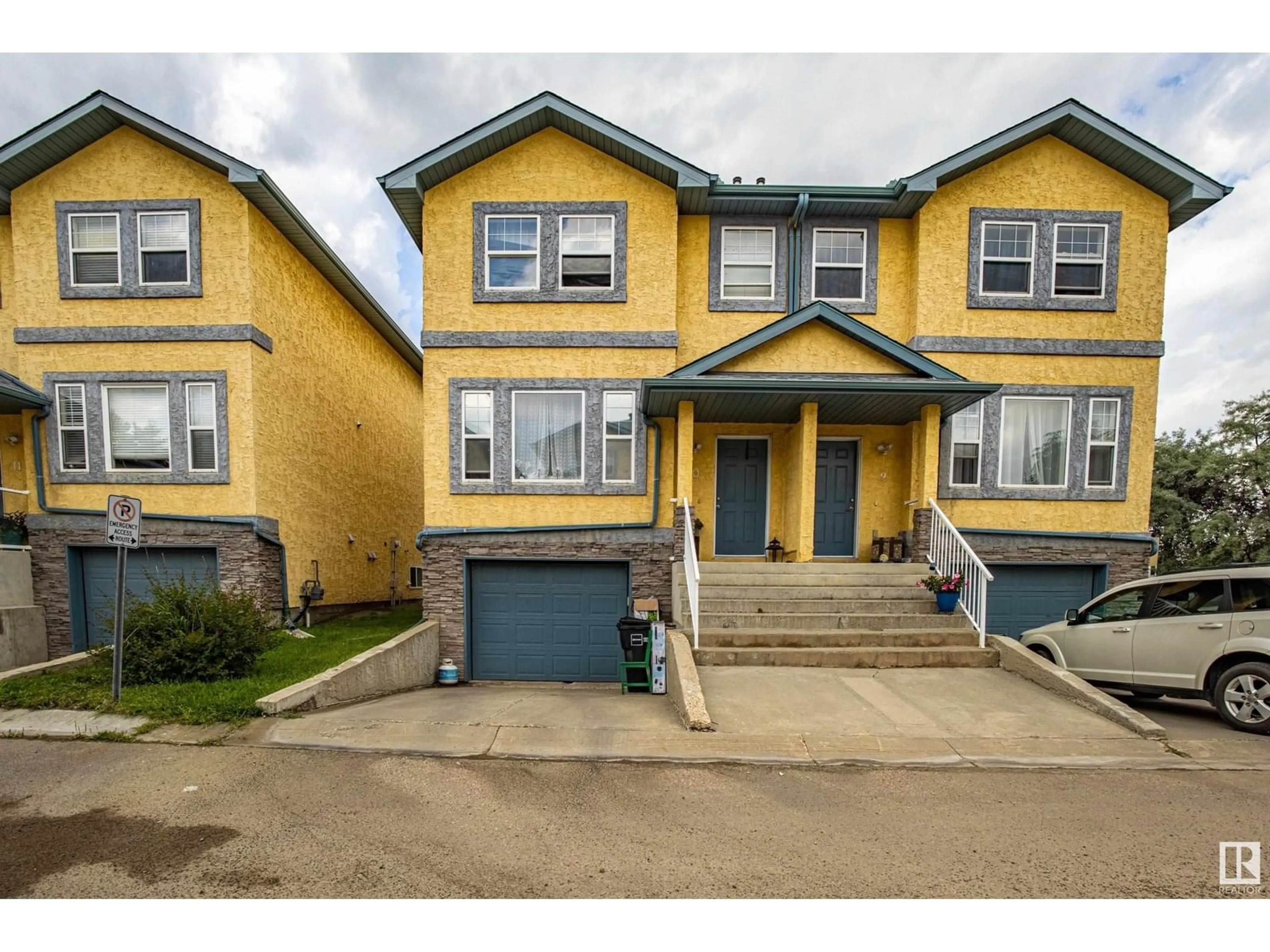 Unknown for #10 - 16777 91 STREET, Edmonton Alberta T5Z3X4