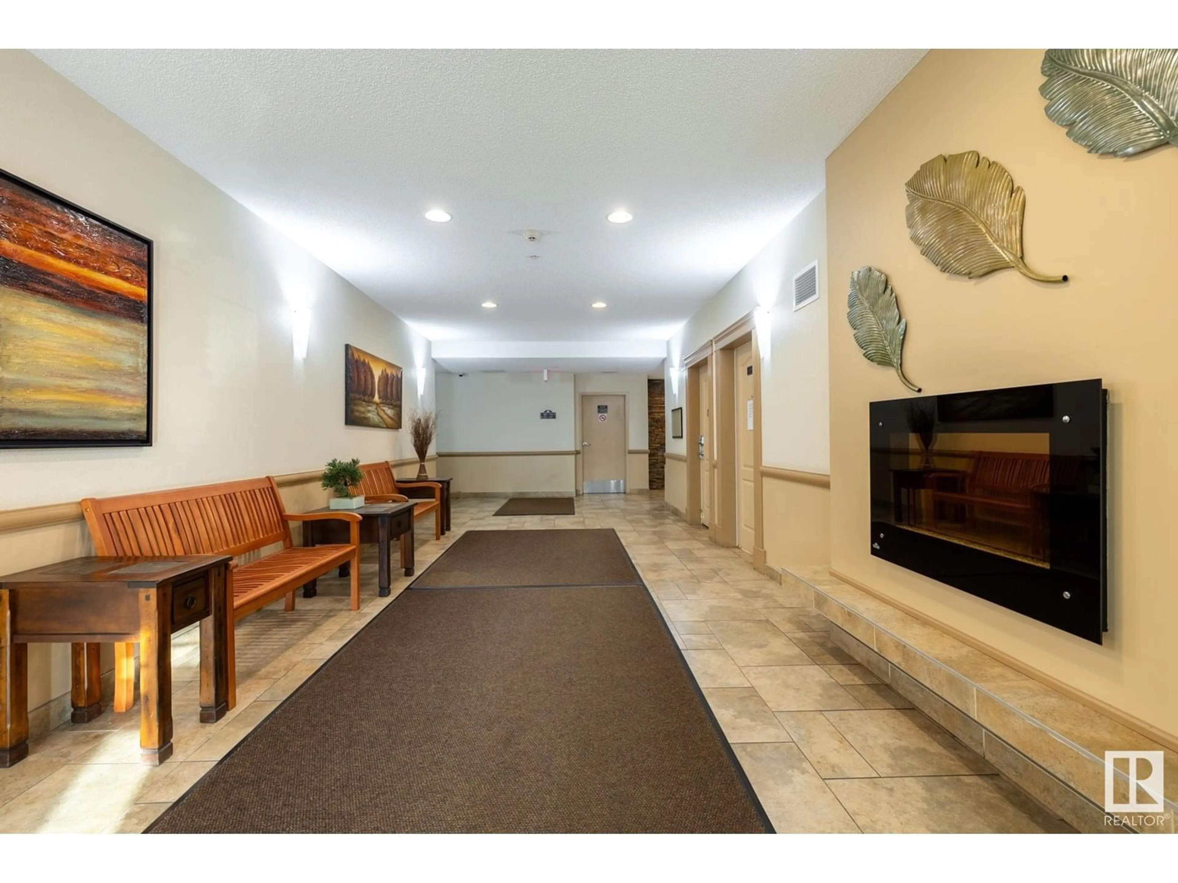 Lobby for 105 - 273 CHARLOTTE WY, Sherwood Park Alberta T8H0N9