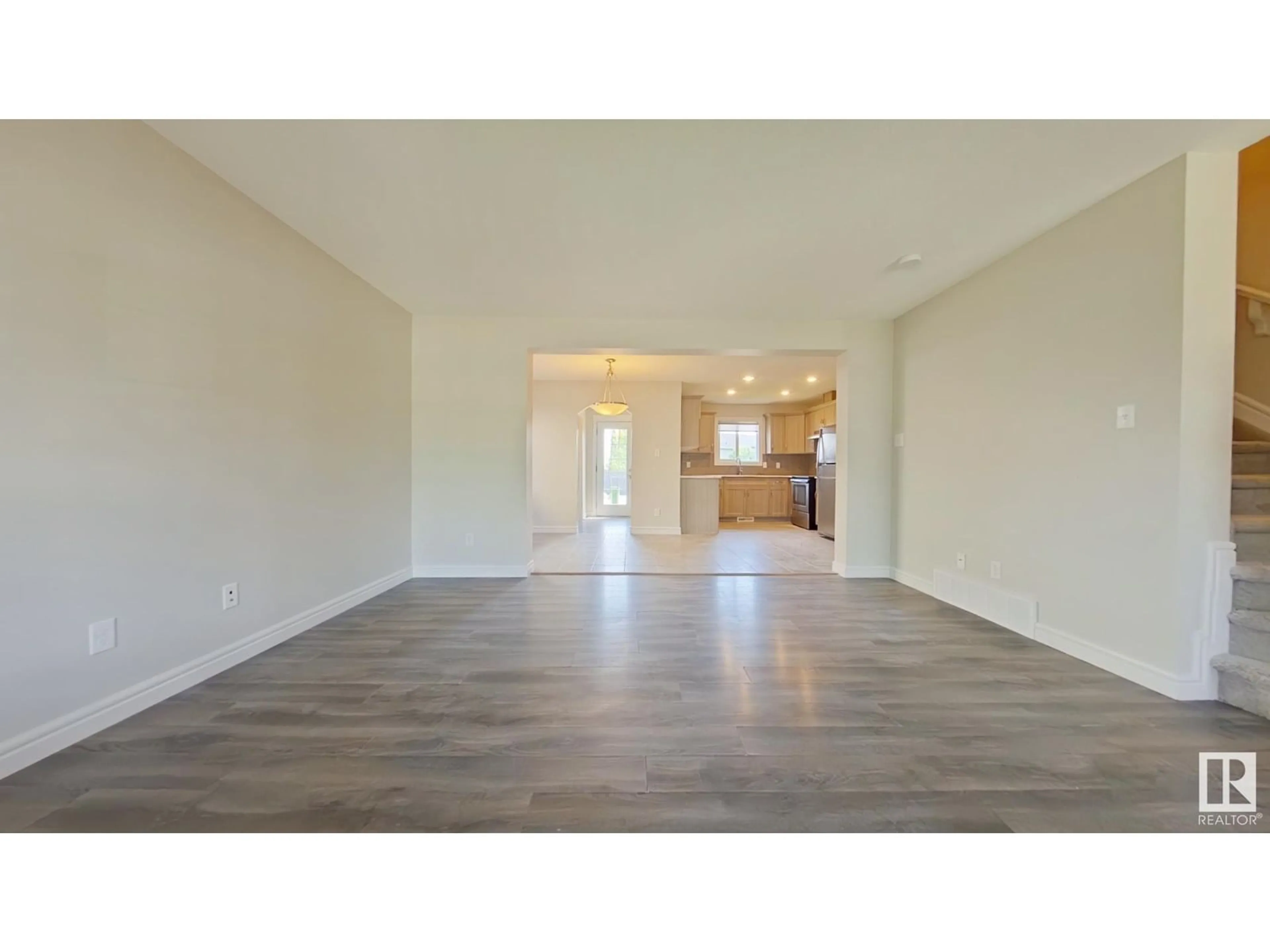 A pic of a room for 2913 15 ST, Edmonton Alberta T6T0V6