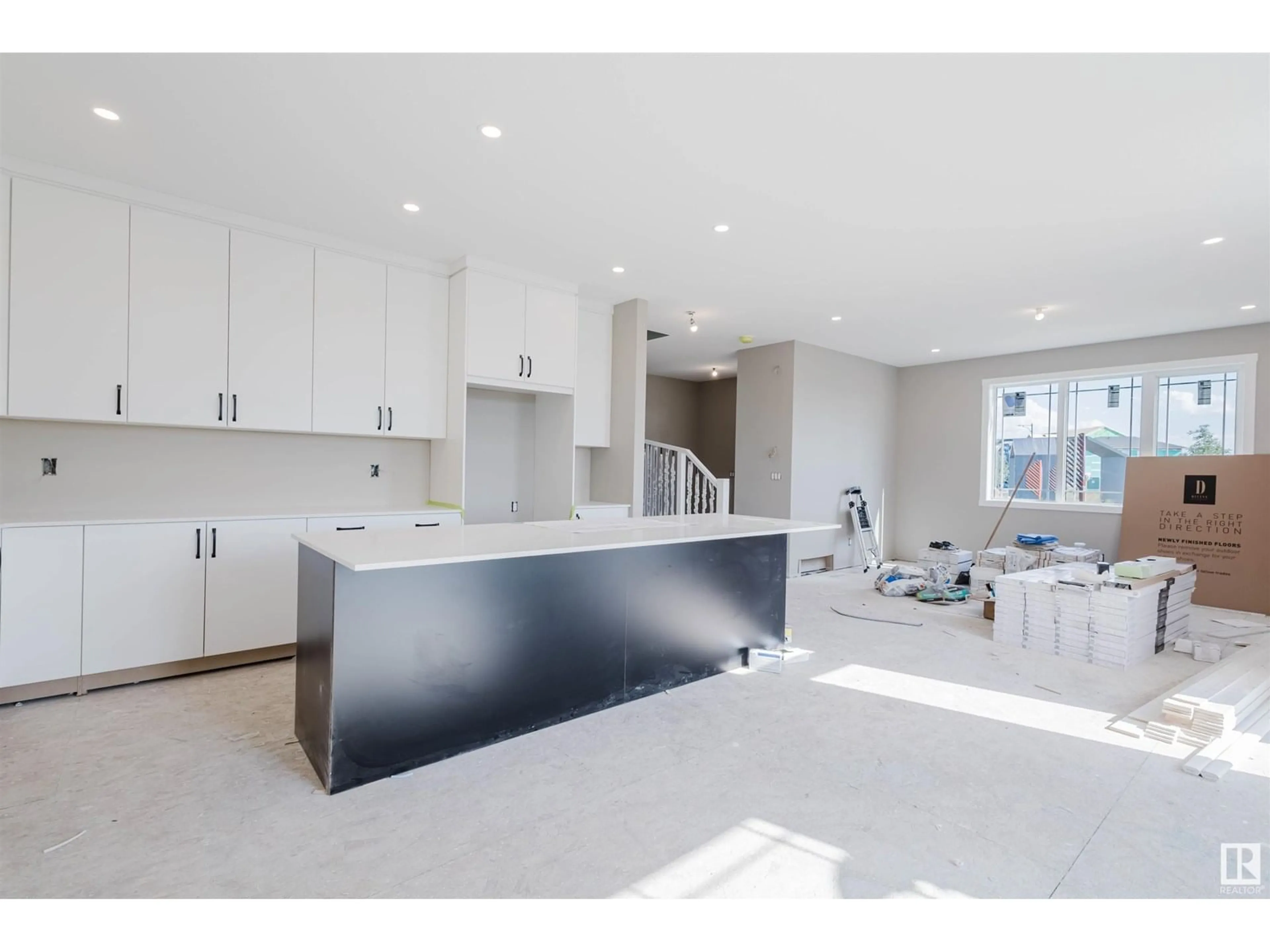 Open concept kitchen, ceramic/tile floor for 1133 CRESTVIEW TC, Sherwood Park Alberta T8H3A2