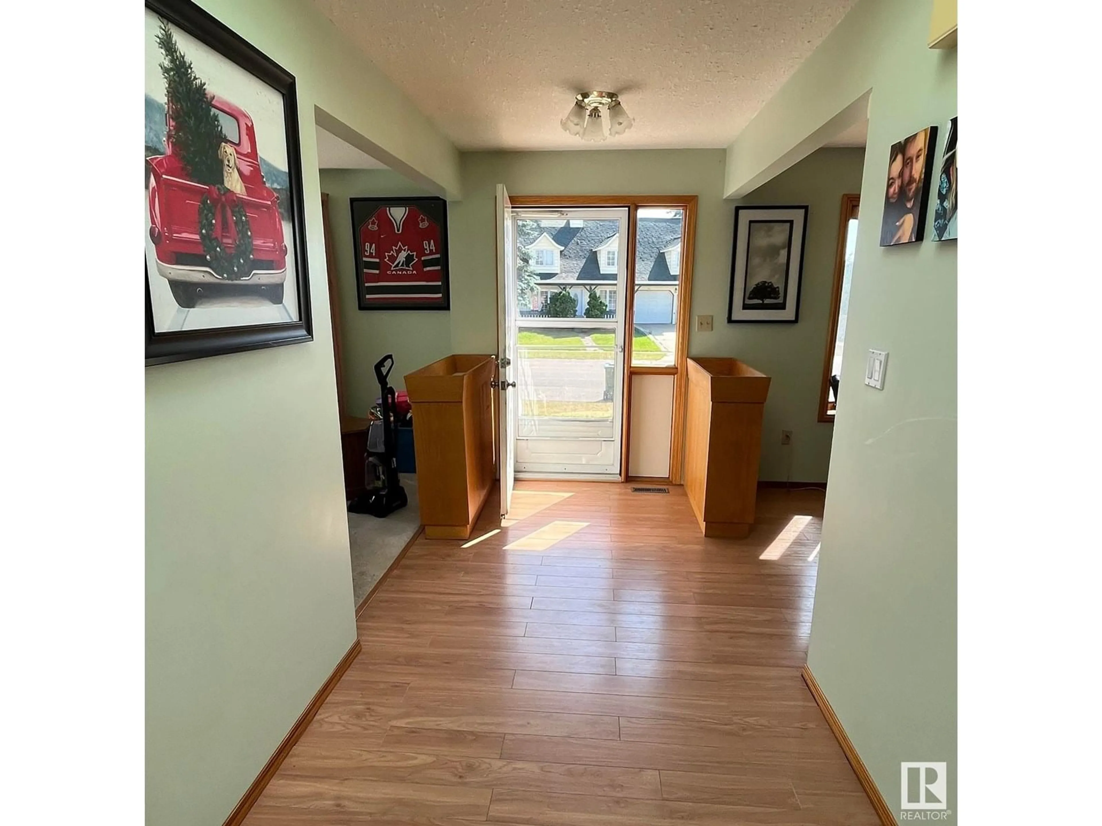 Indoor foyer for 4002 40 ST, Bonnyville Town Alberta T9N1V8