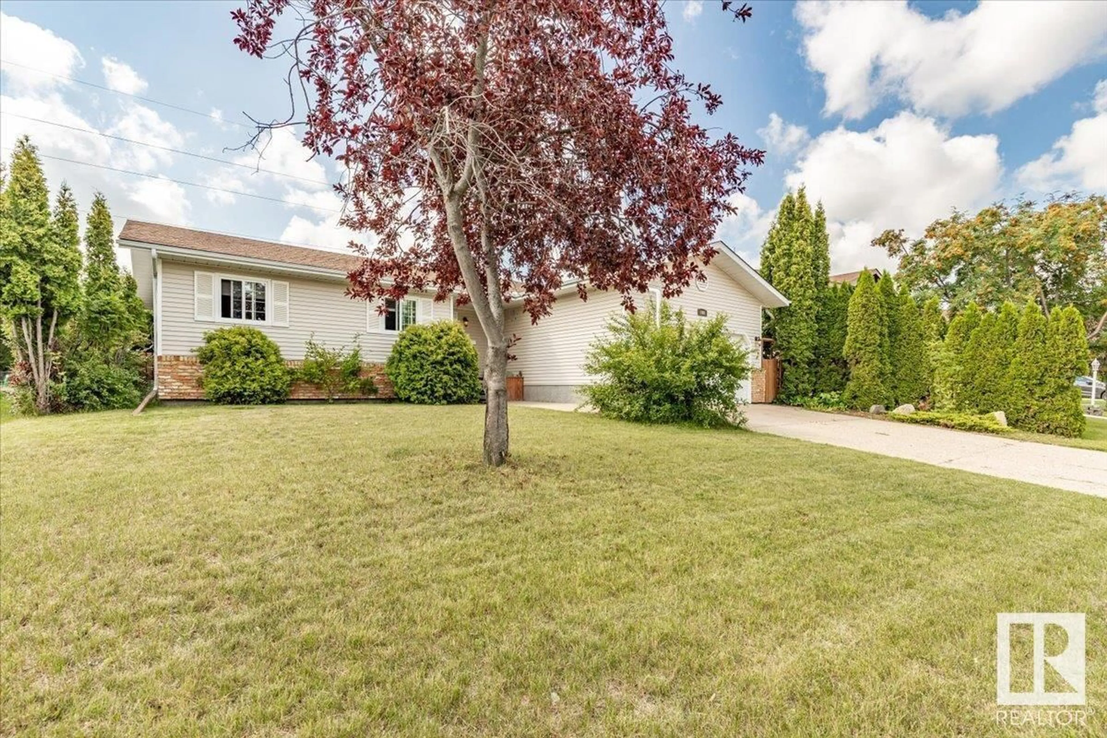 Unknown for 108 NORTHWOOD CR, Wetaskiwin Alberta T9A3L4