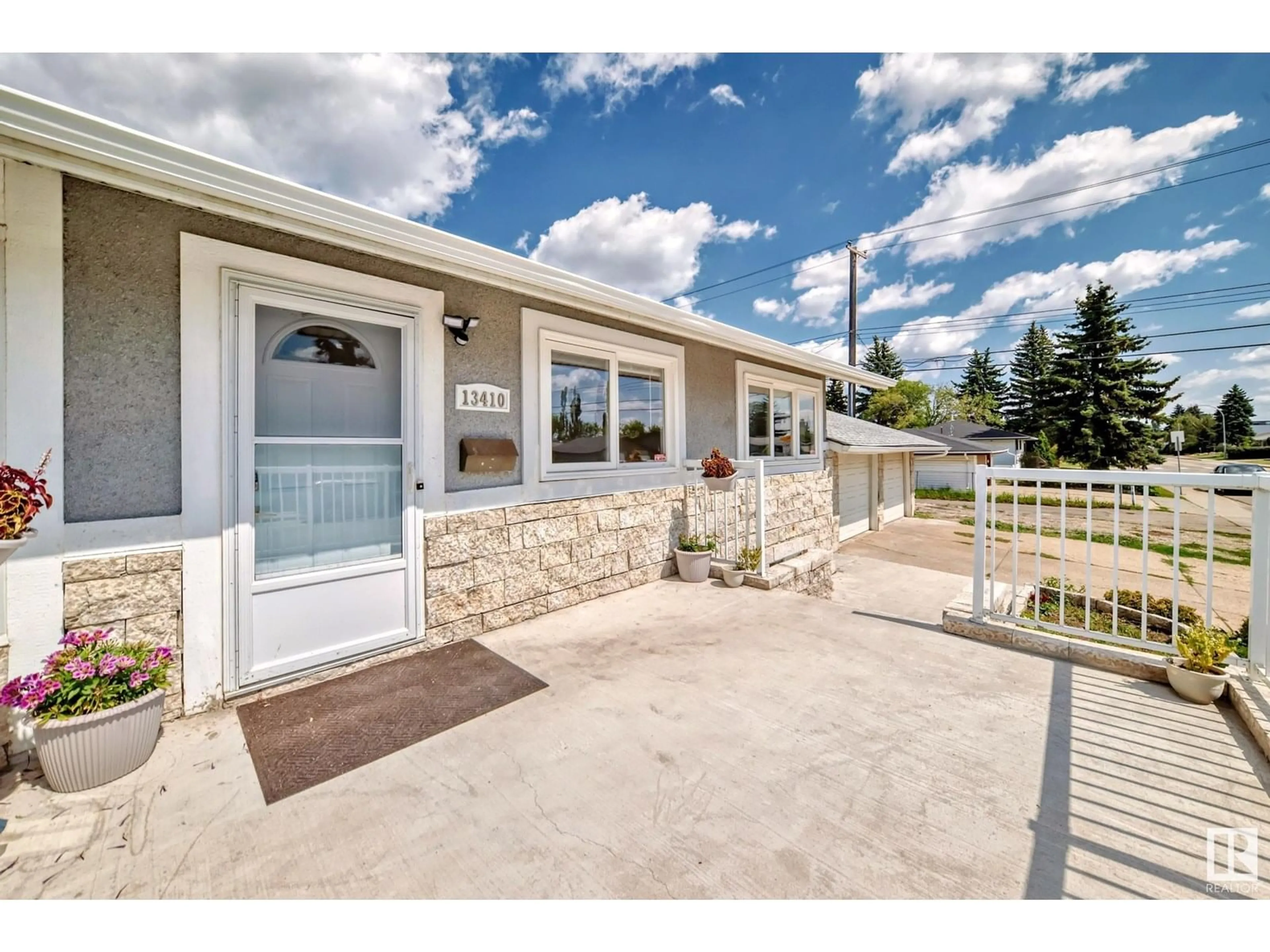 Unknown for 13410 134 AV, Edmonton Alberta T5L3V9