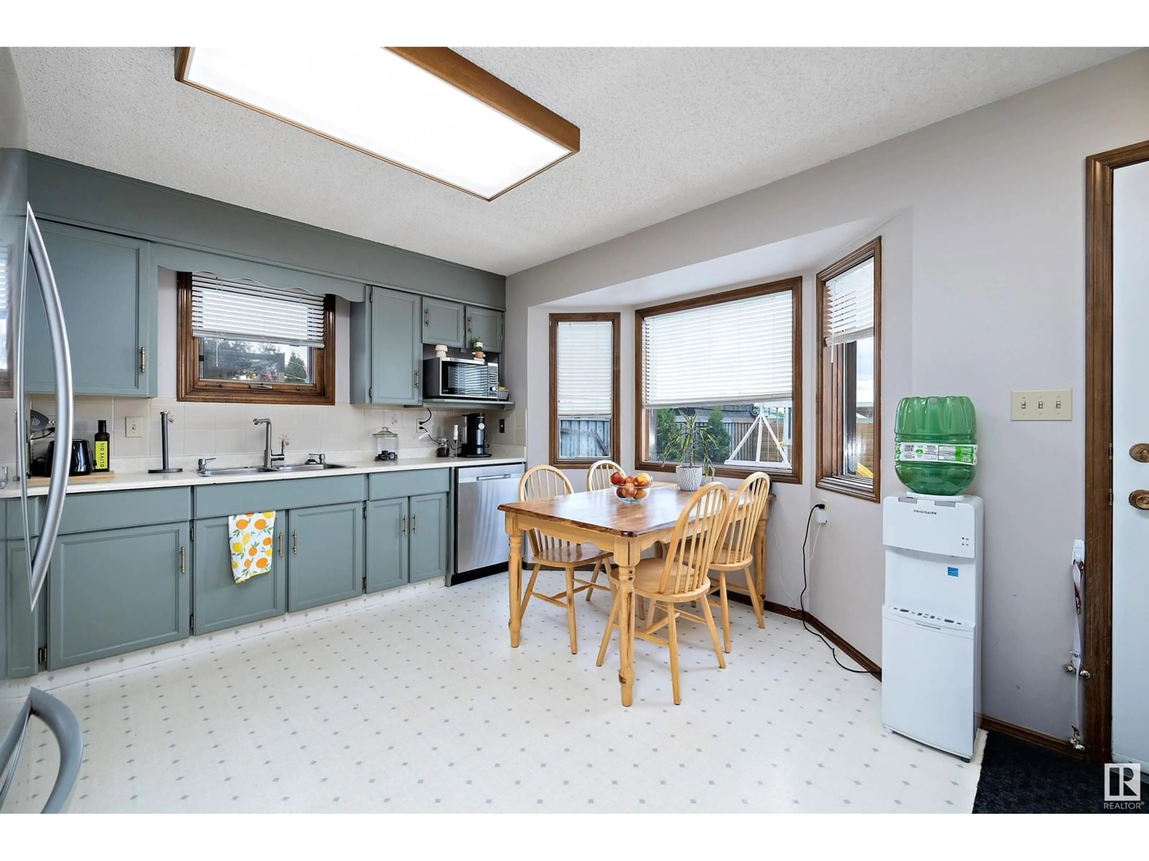 Open concept kitchen, unknown for NW - 9123 175 AV, Edmonton Alberta T5Z2M3
