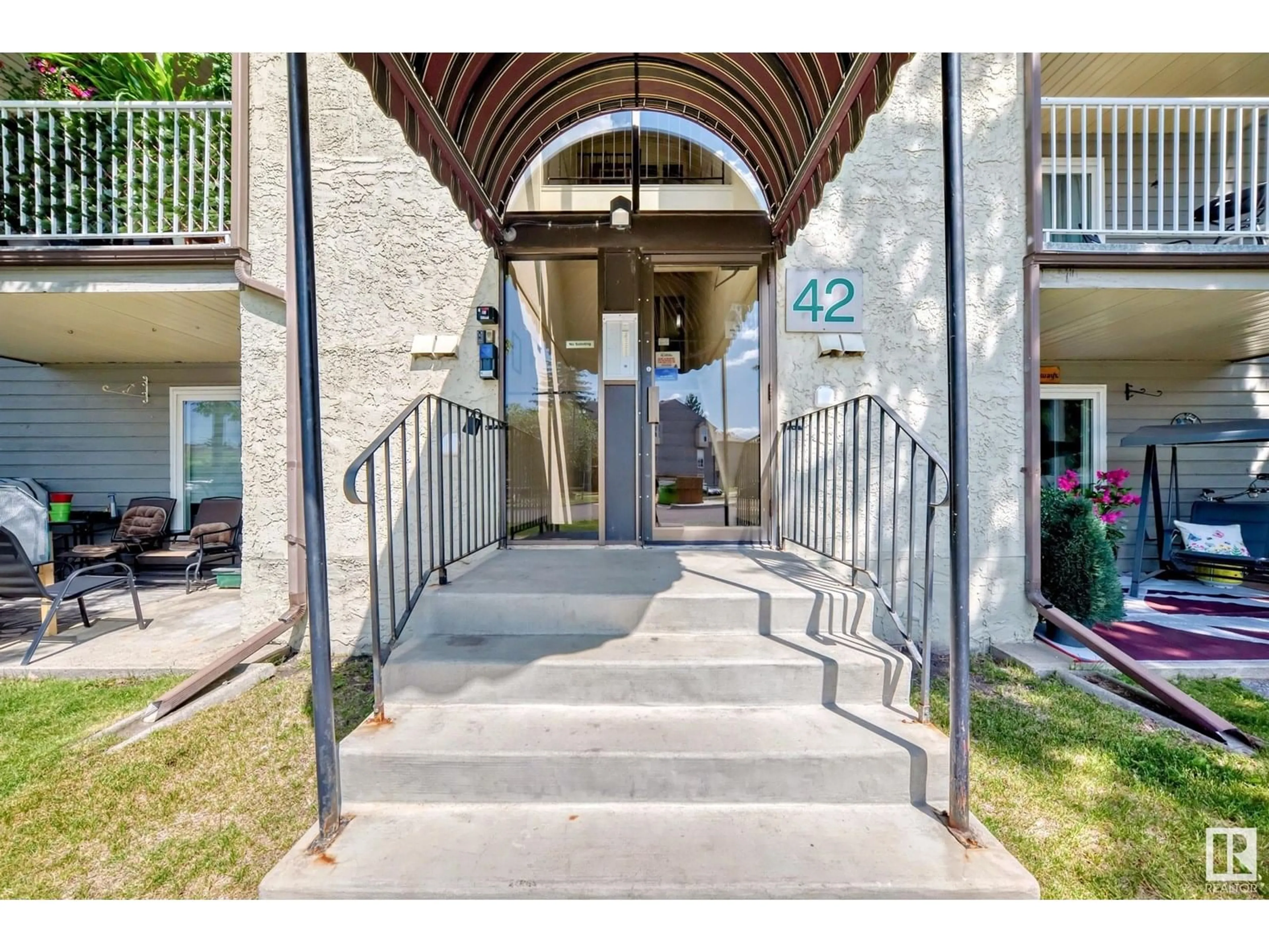Indoor foyer for 307 - 42 ALPINE PL, St. Albert Alberta T8N3Y2