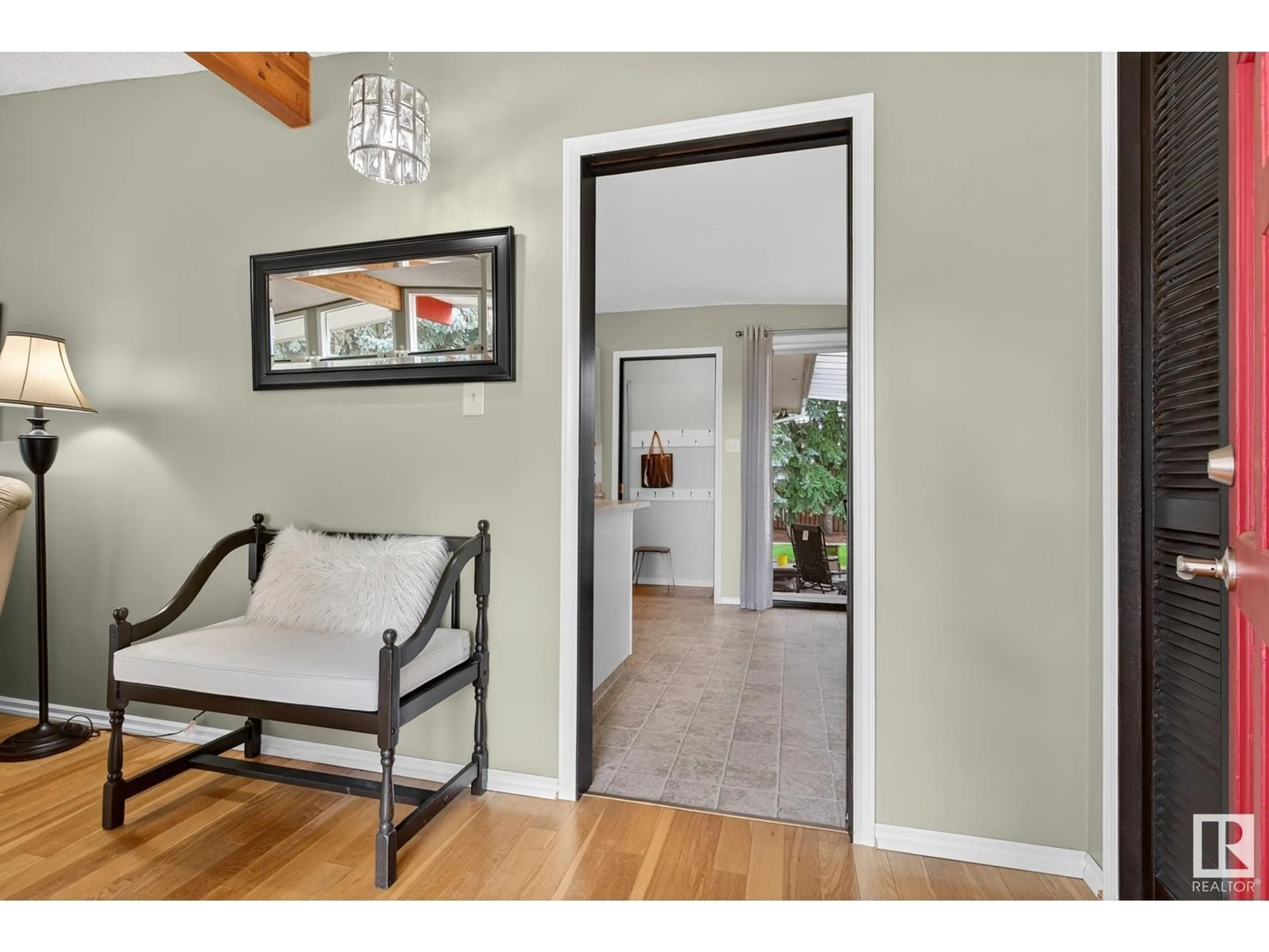 Indoor entryway for 36 ALDERWOOD CR, Sherwood Park Alberta T8A0K3