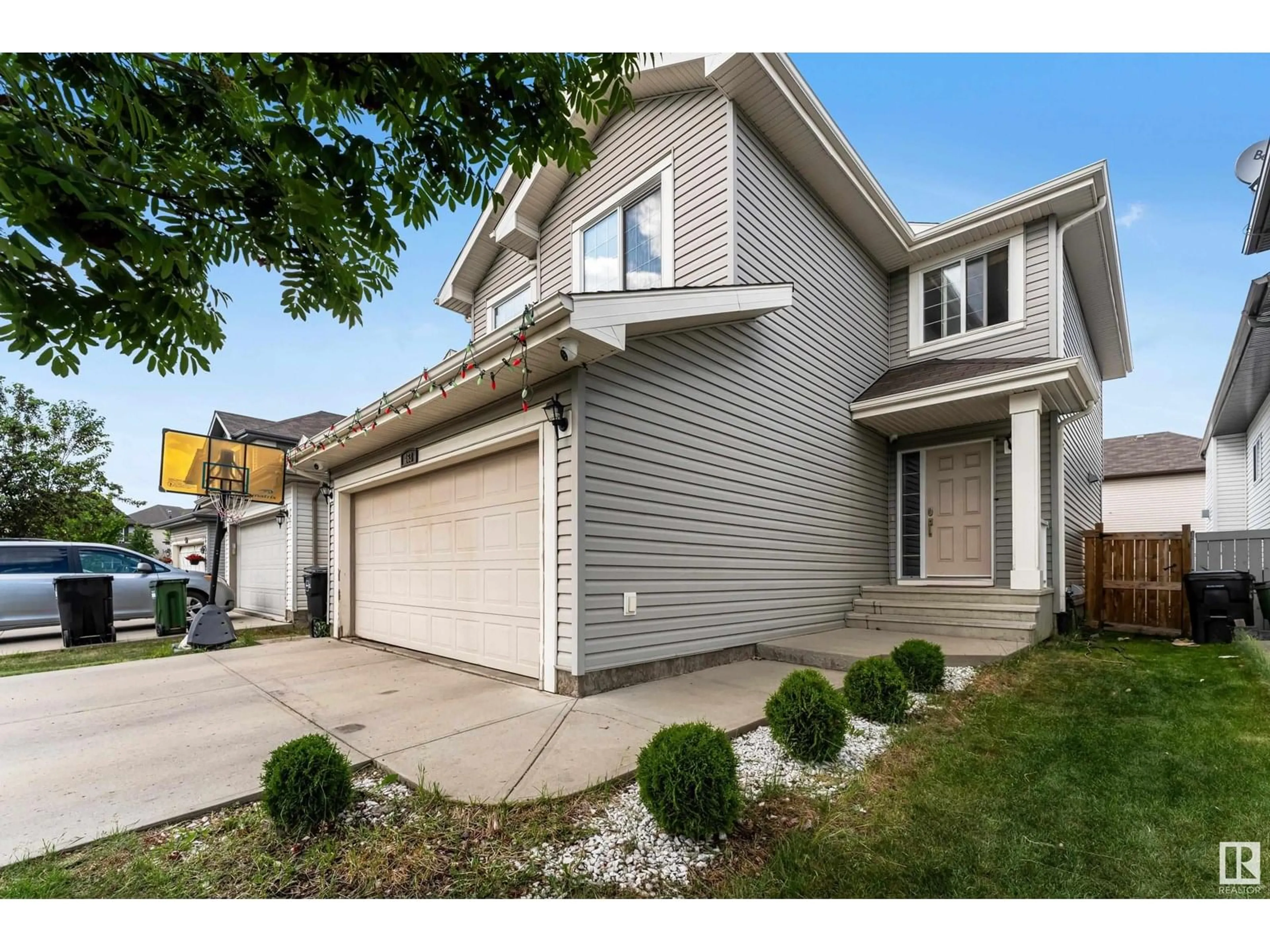 Home with vinyl exterior material, street for NW - 463 TAMARACK GREEN, Edmonton Alberta T6T0J3