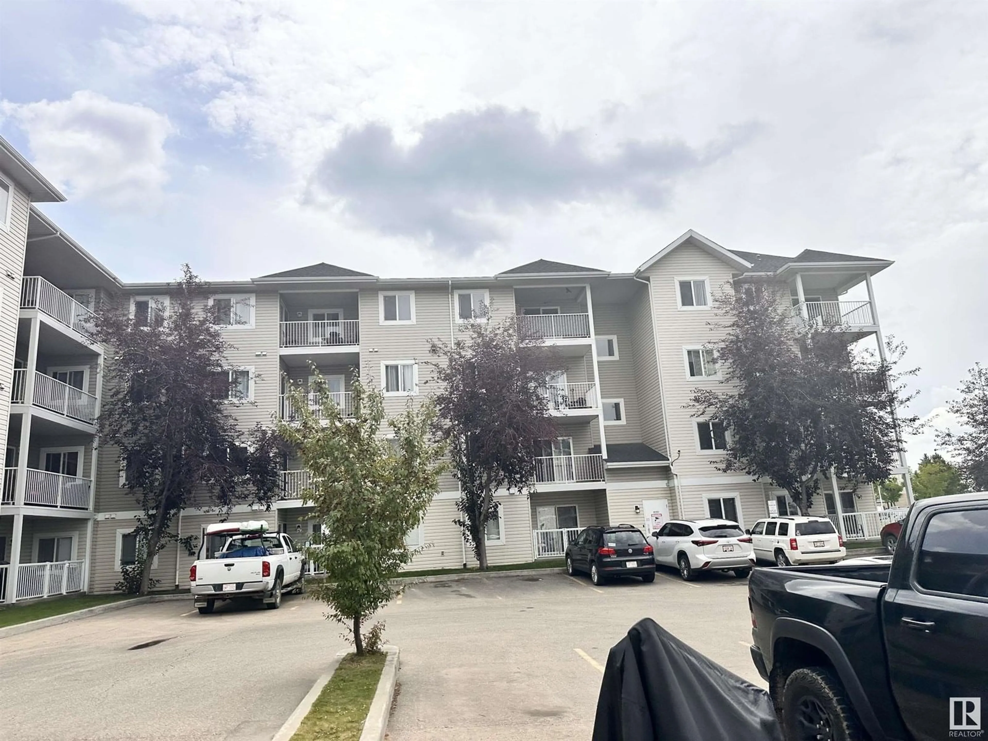 Unknown for 432 - 4309 33 ST, Stony Plain Alberta T7Z0C4