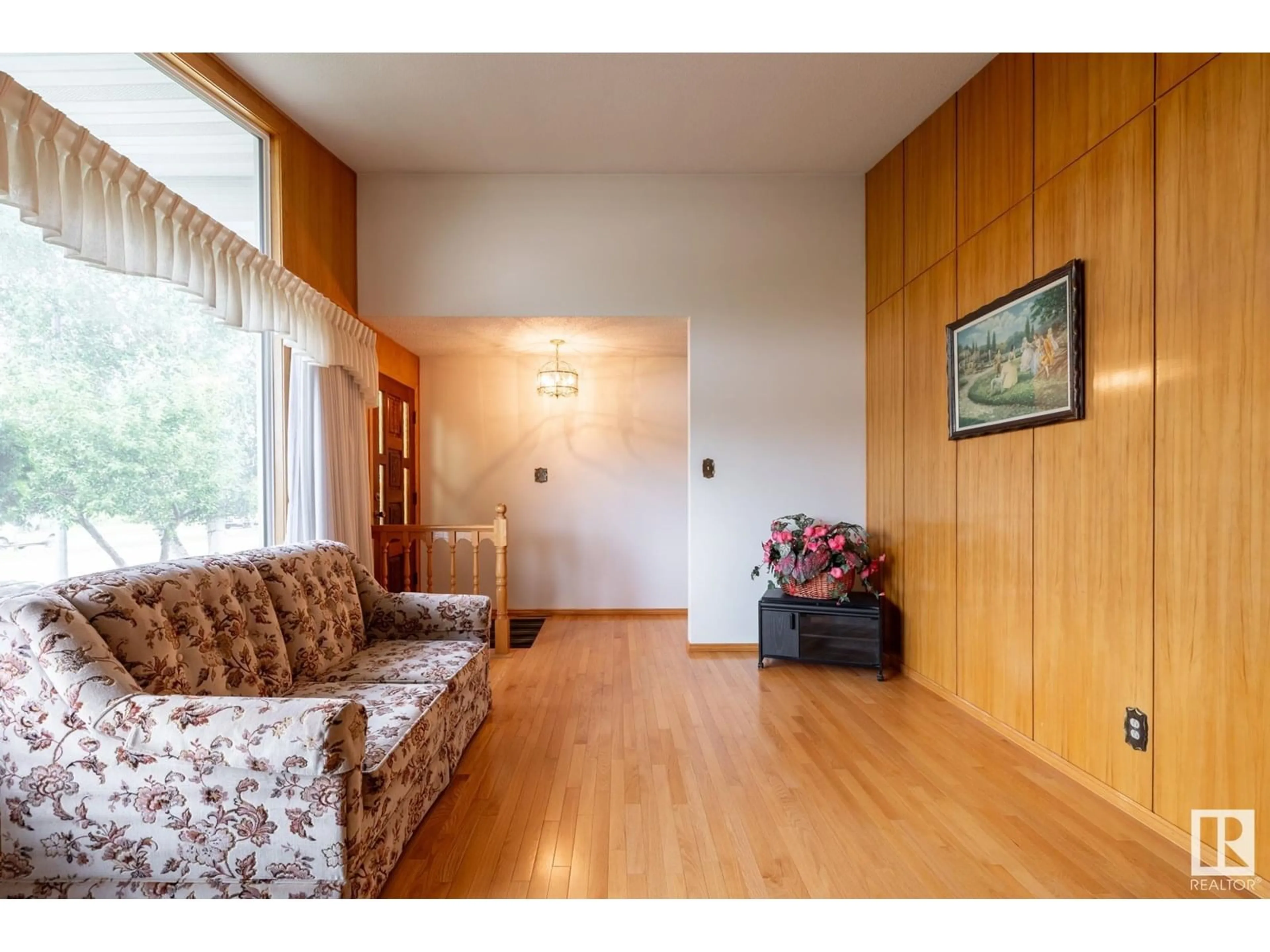 Unknown for 11531 51 AV, Edmonton Alberta T6H0M3