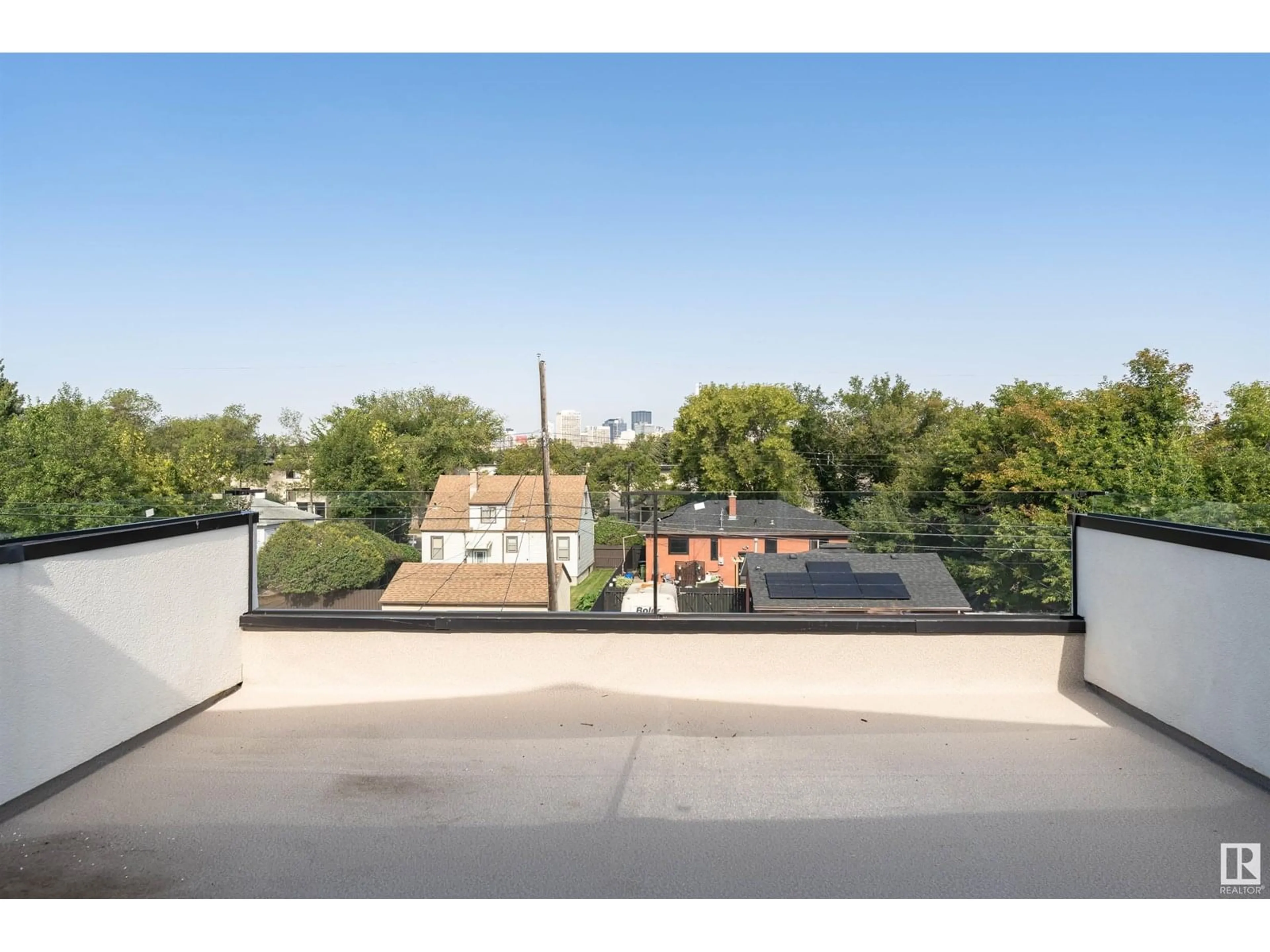 A pic from outside/outdoor area/front of a property/back of a property/a pic from drone, city buildings view from balcony for 9624 86 ST, Edmonton Alberta T6C3E9