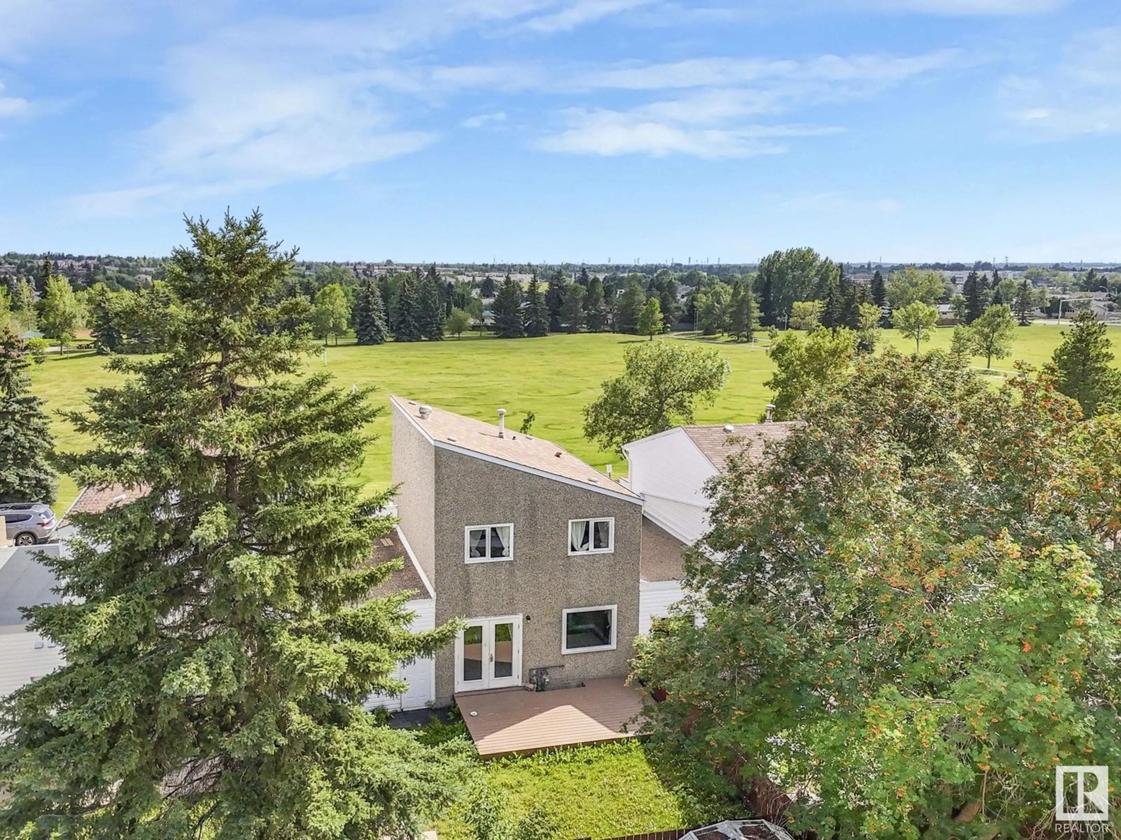 A pic from outside/outdoor area/front of a property/back of a property/a pic from drone, water/lake/river/ocean view for 1170 MILLBOURNE E NW, Edmonton Alberta T6K1W1