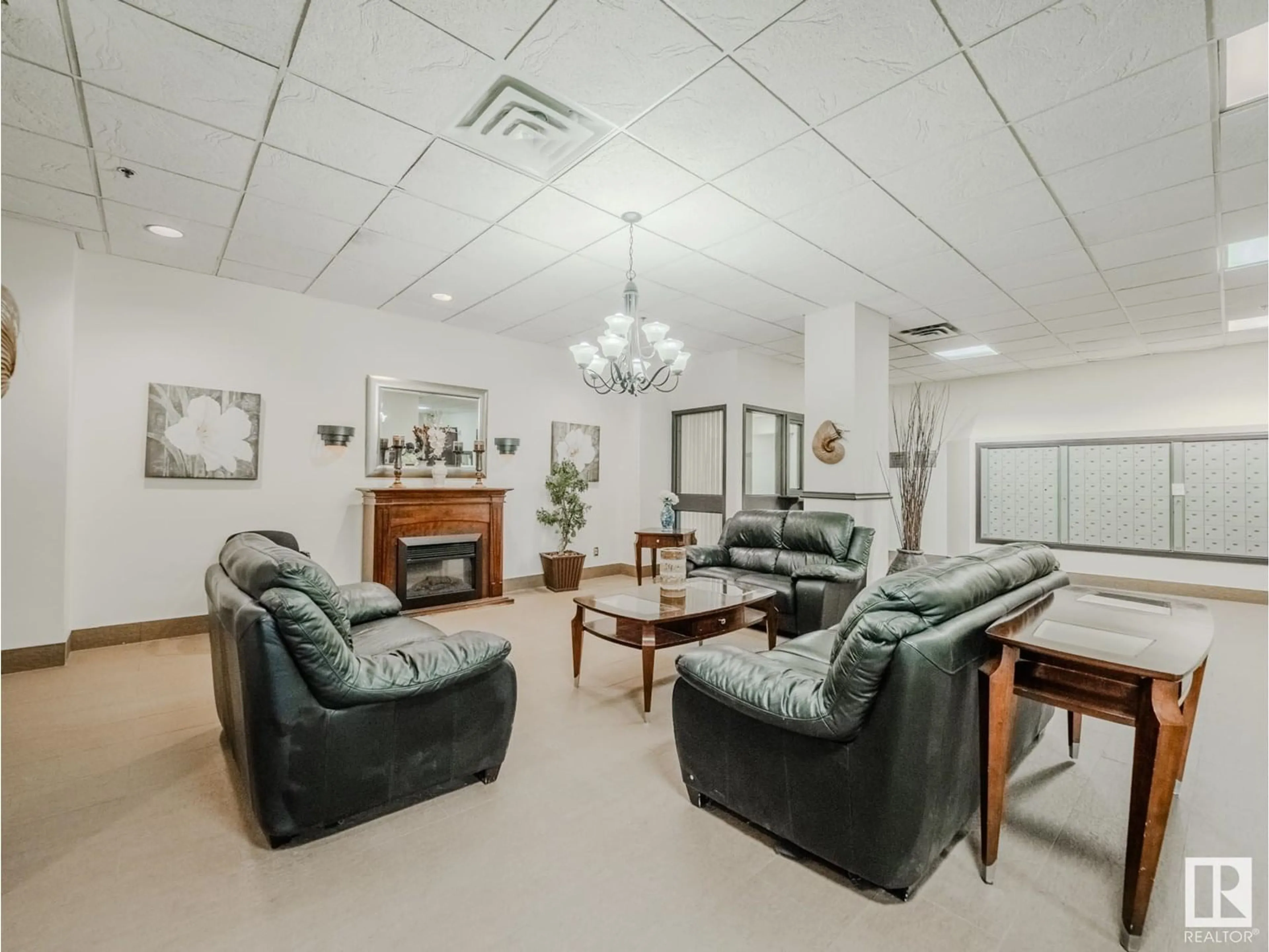 Unknown for 600 10149 SASKATCHEWAN DR, Edmonton Alberta T6E6B6