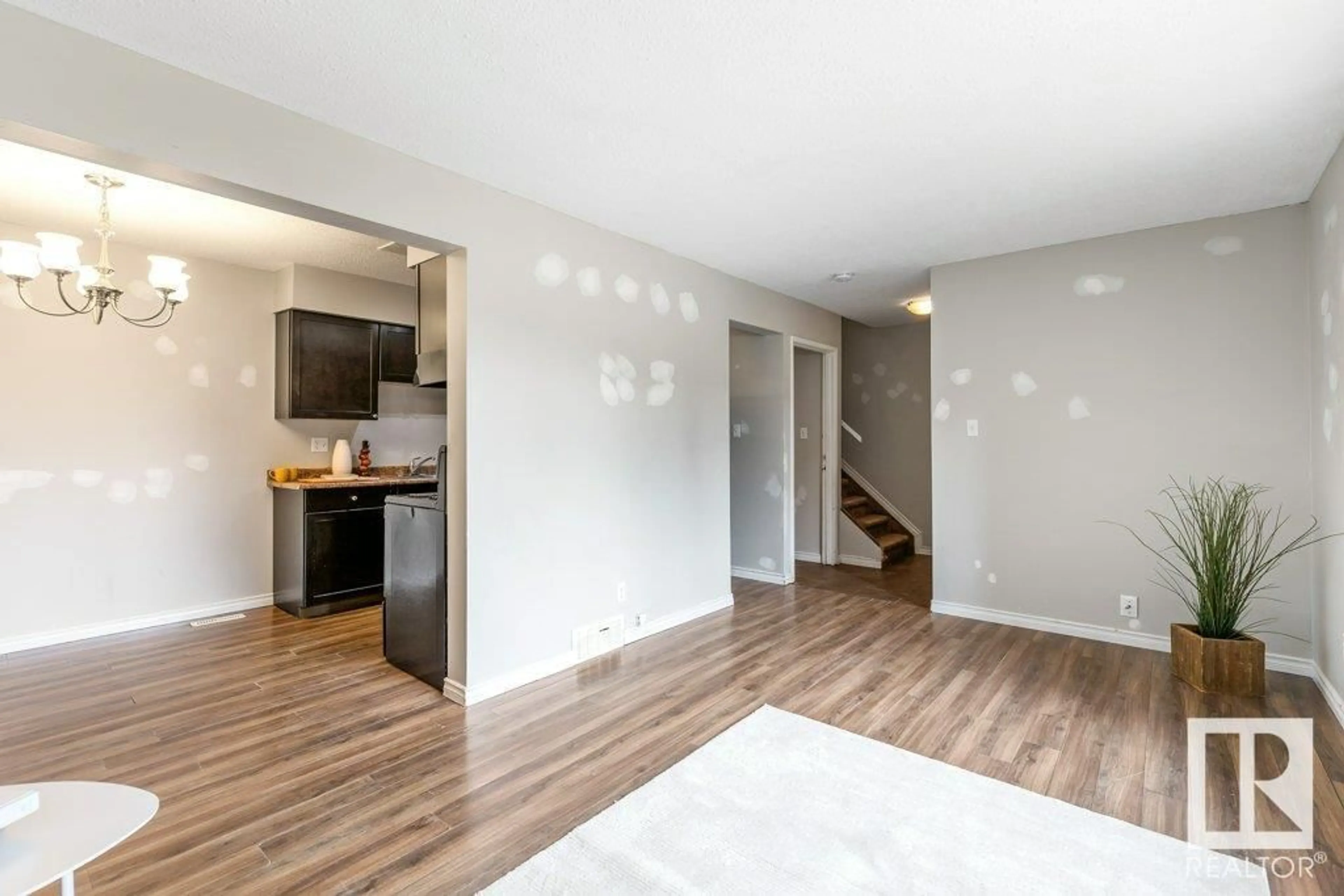 A pic of a room for #3 - 14125 82 ST, Edmonton Alberta T5E2V7