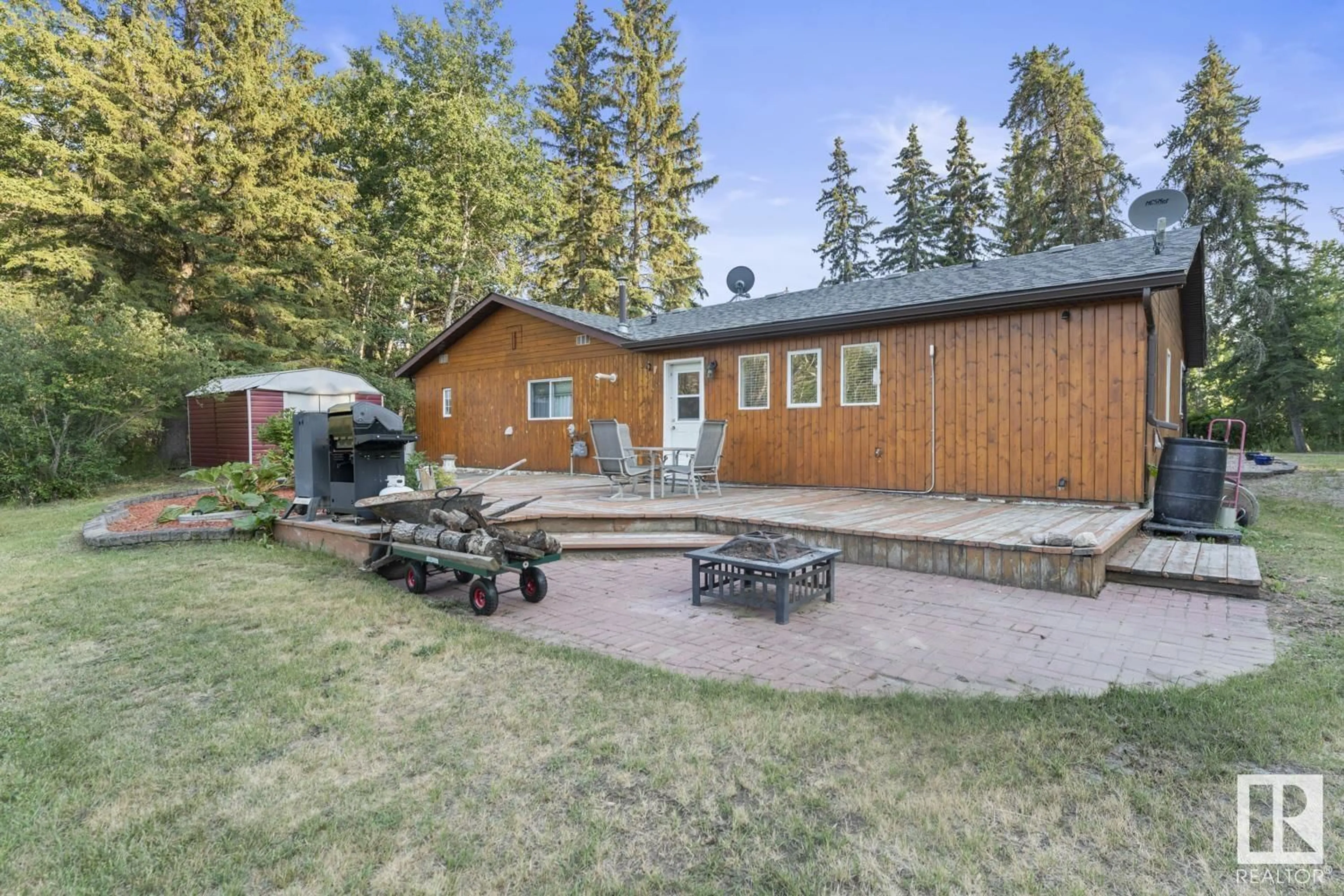Patio, unknown for 10 - 61307 RGE RD 470, Rural Bonnyville M.D. Alberta T0A0B0