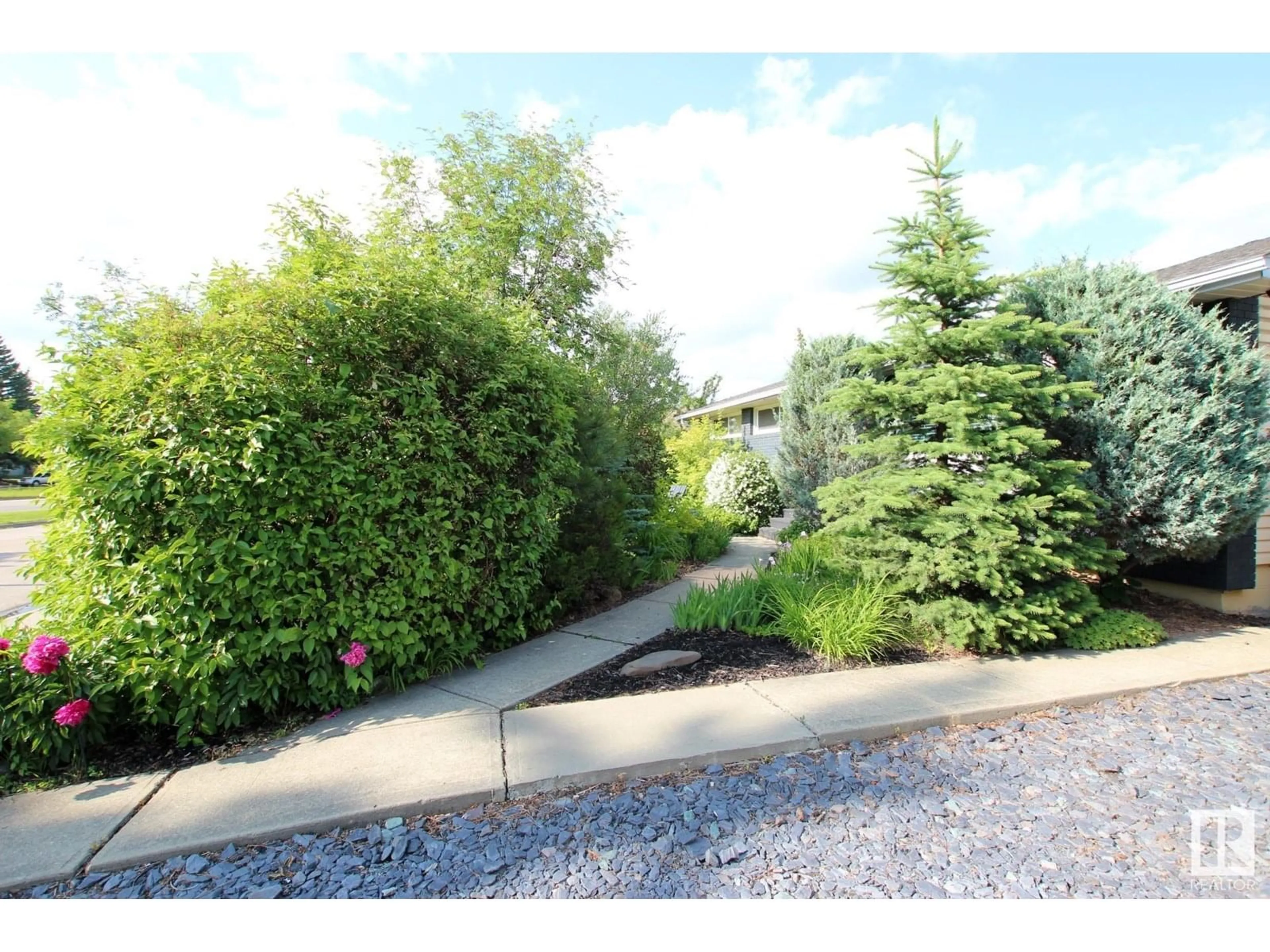 Unknown for 159 LAURIER DR, Edmonton Alberta T5R5P9