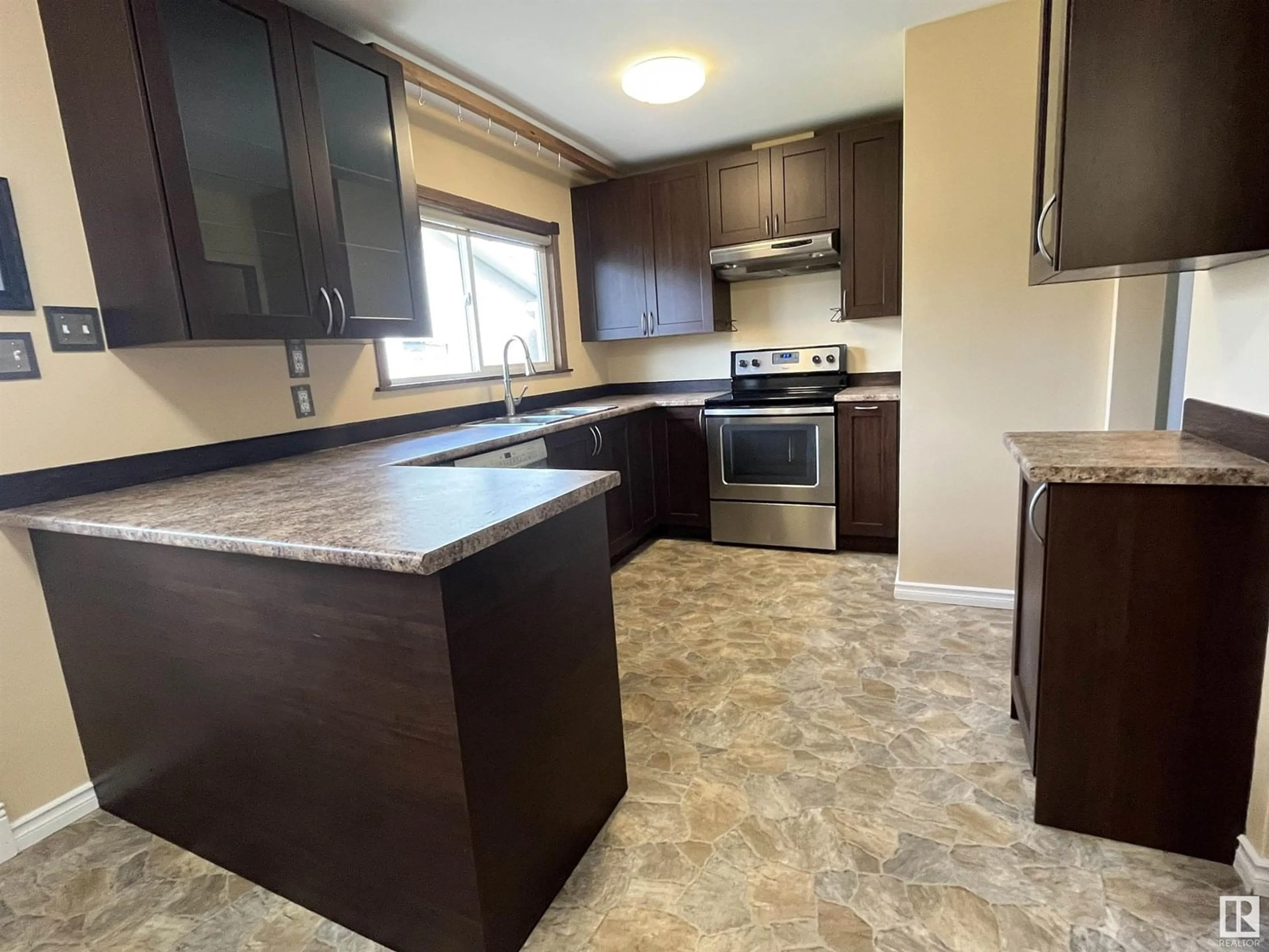 Standard kitchen, unknown for 16510 105A AV, Edmonton Alberta T5P0V7