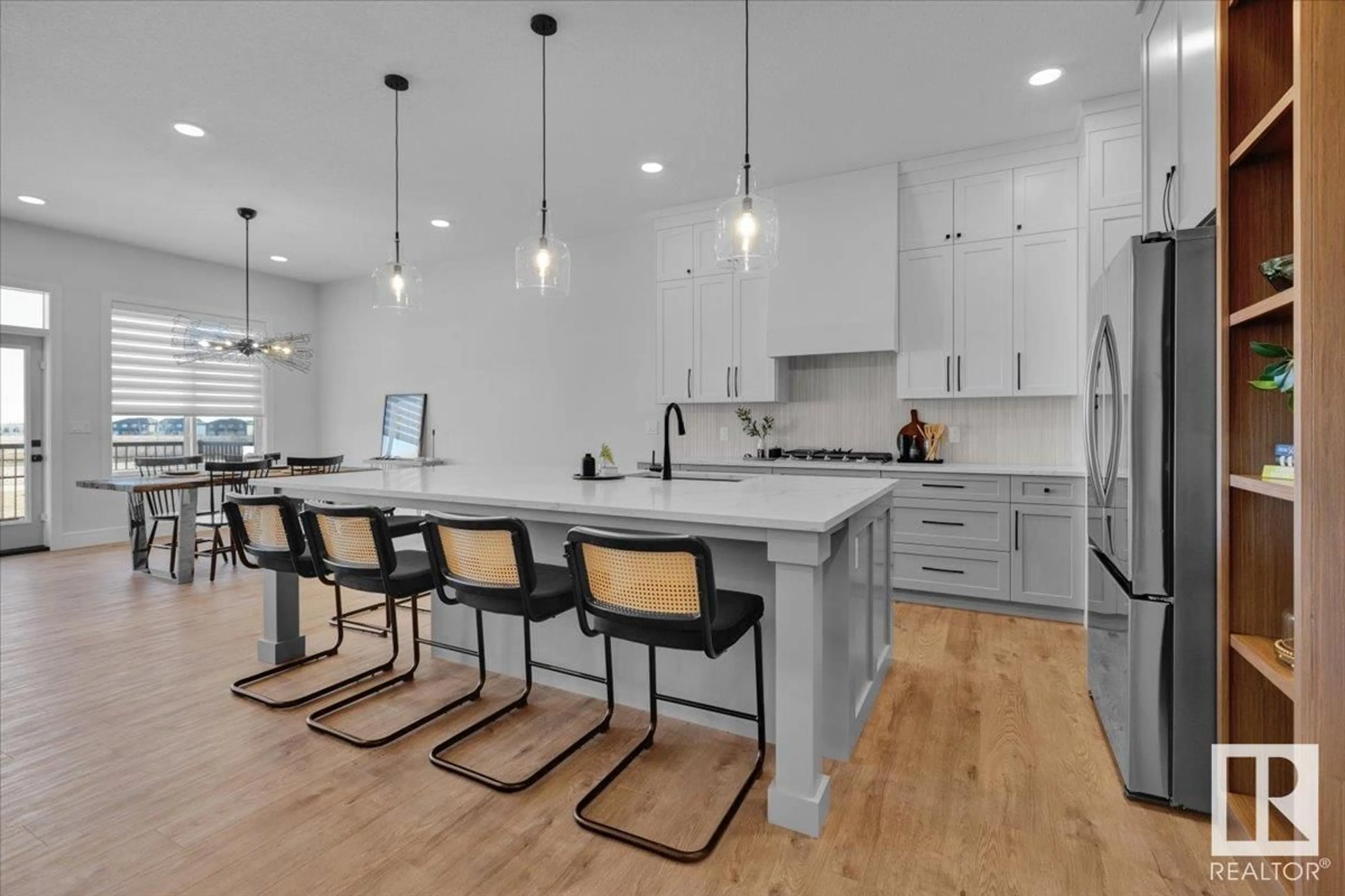 Open concept kitchen, unknown for 145 ELM ST, Fort Saskatchewan Alberta T8L0X8