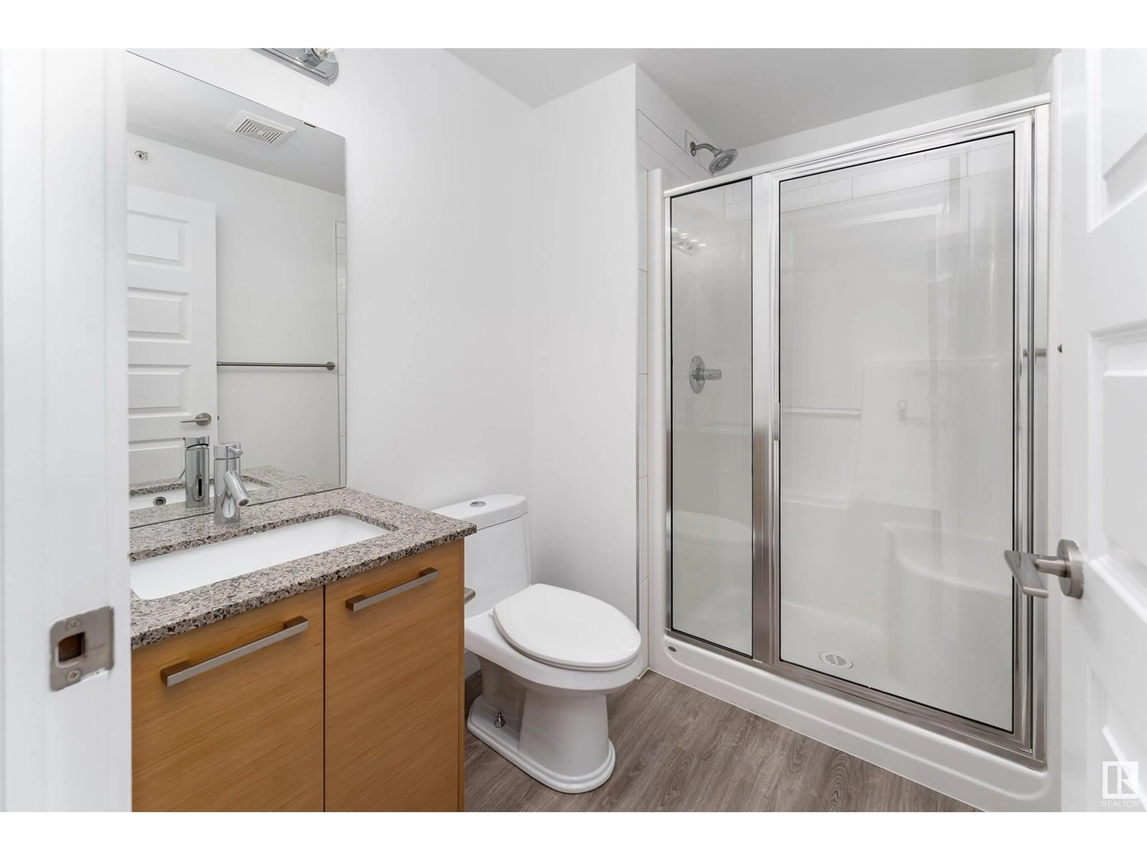 Standard bathroom, unknown for #403 - 9908 84 AV, Edmonton Alberta T6E2G3