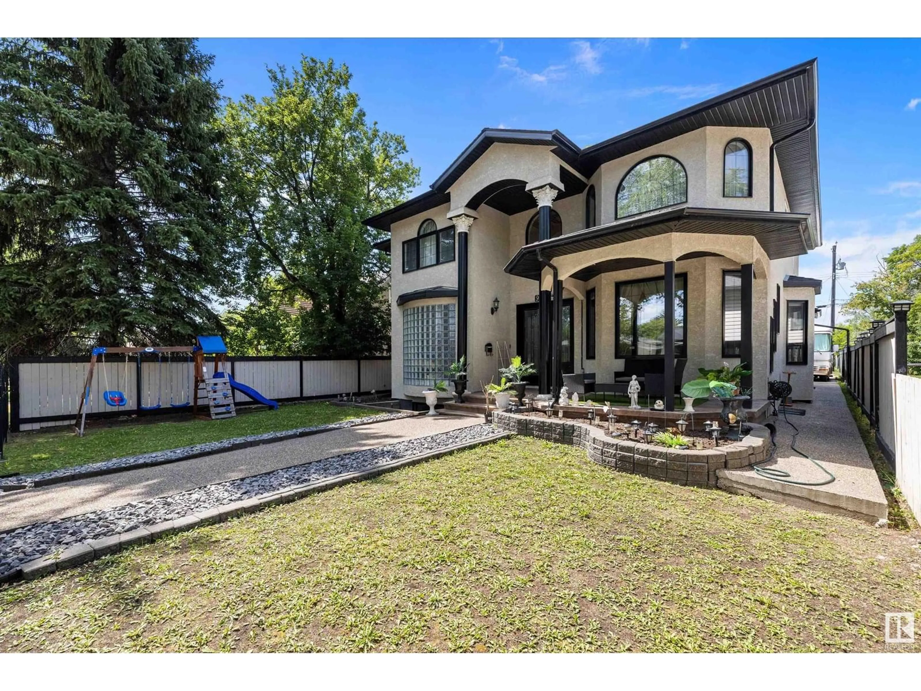 Unknown for NW - 9544 154 ST, Edmonton Alberta T5P2E9