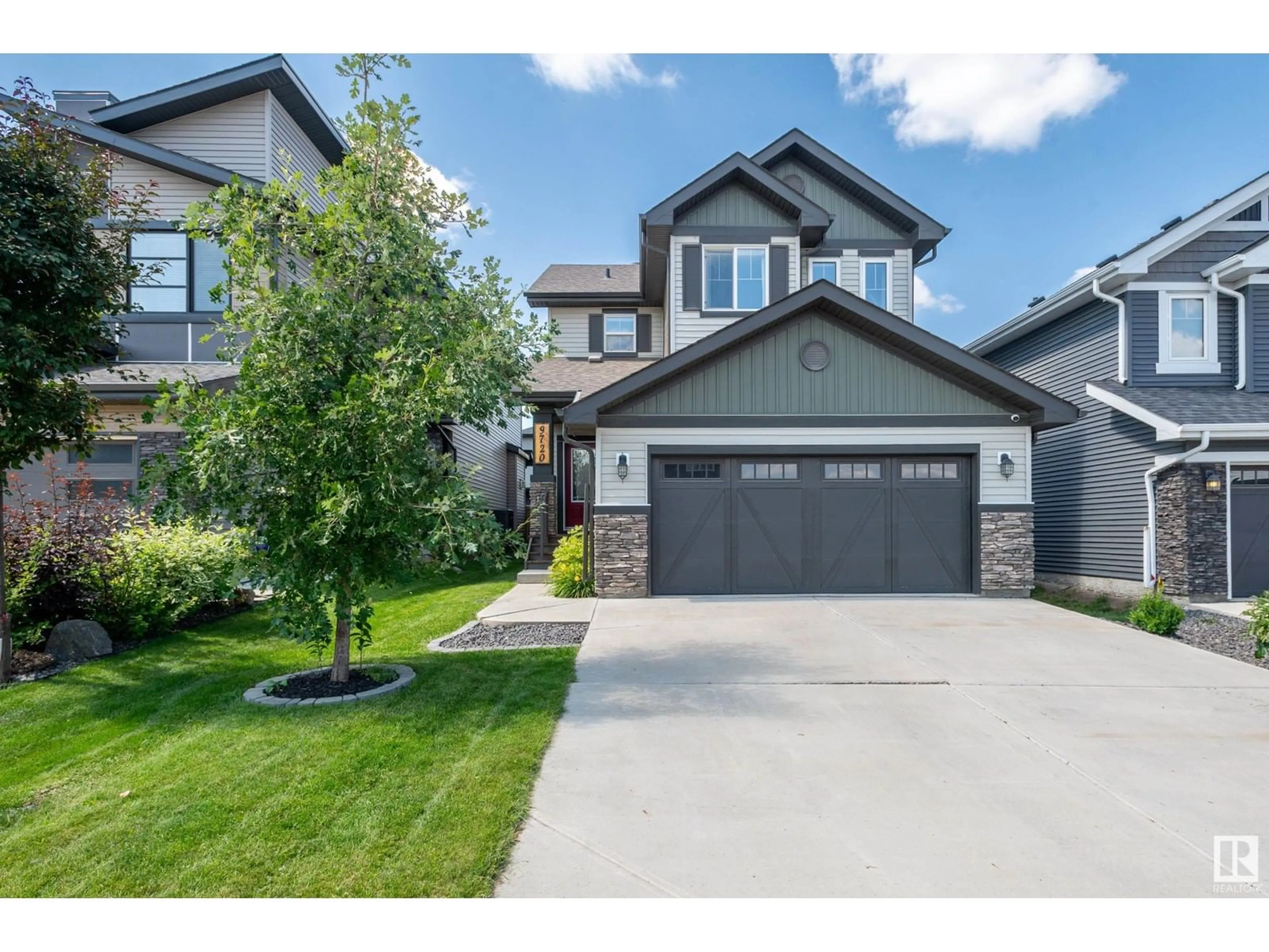 Unknown for 9720 223 ST, Edmonton Alberta T5T7B7