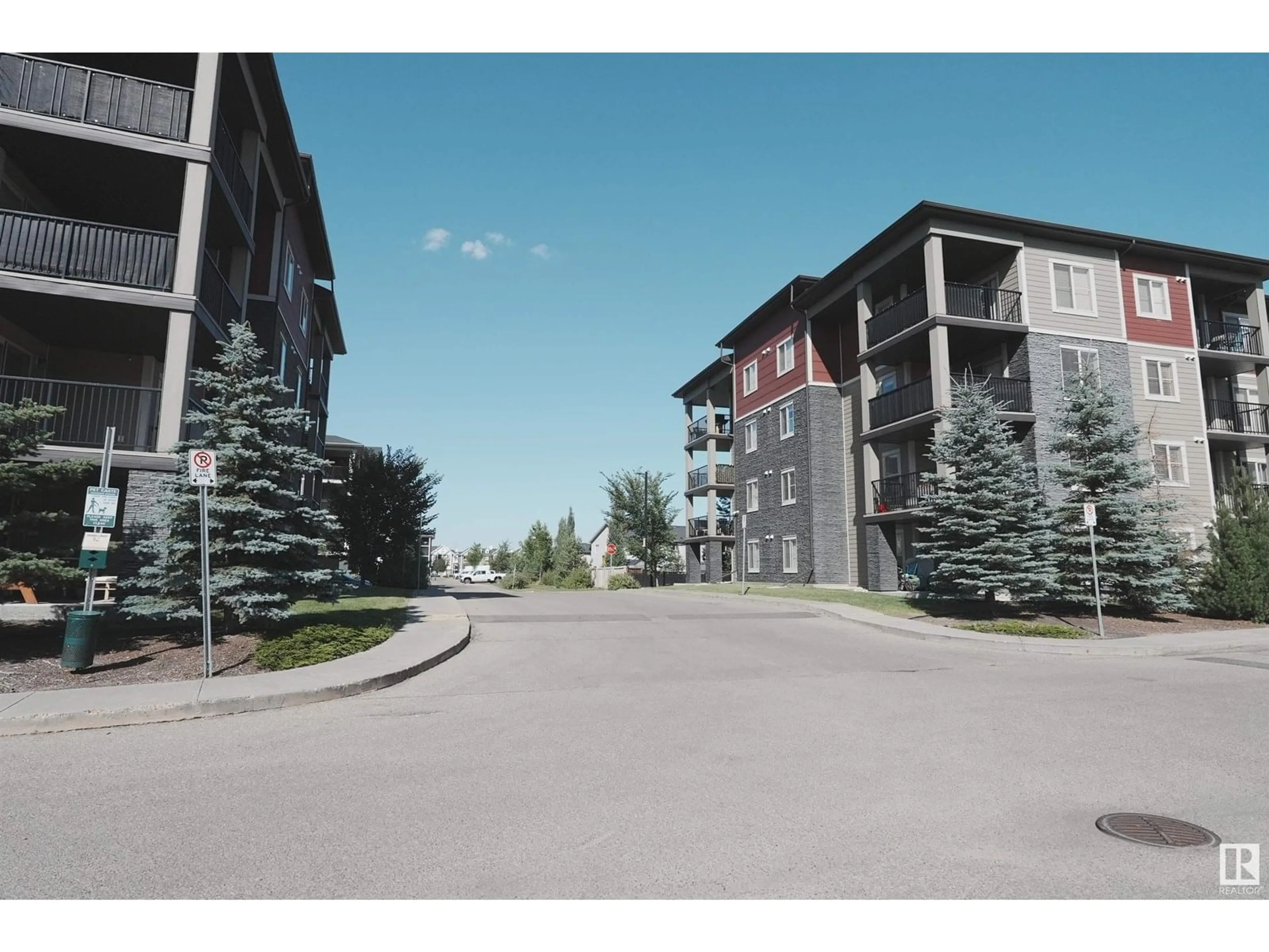 Blurry image for #313 - 3211 JAMES MOWATT TRAIL, Edmonton Alberta T6W3L6