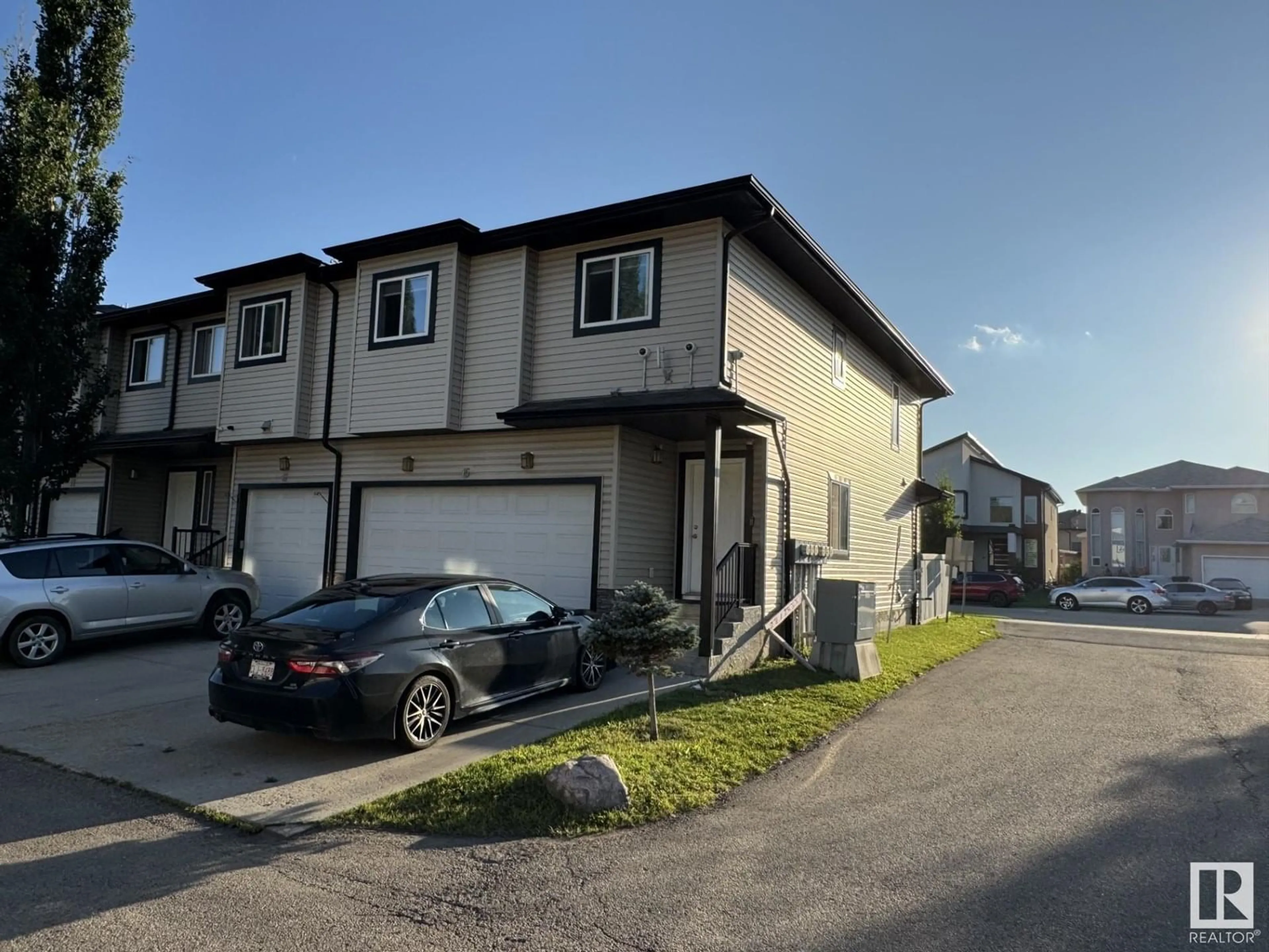 Unknown for #15 - 1820 34 AV, Edmonton Alberta T6T9N9