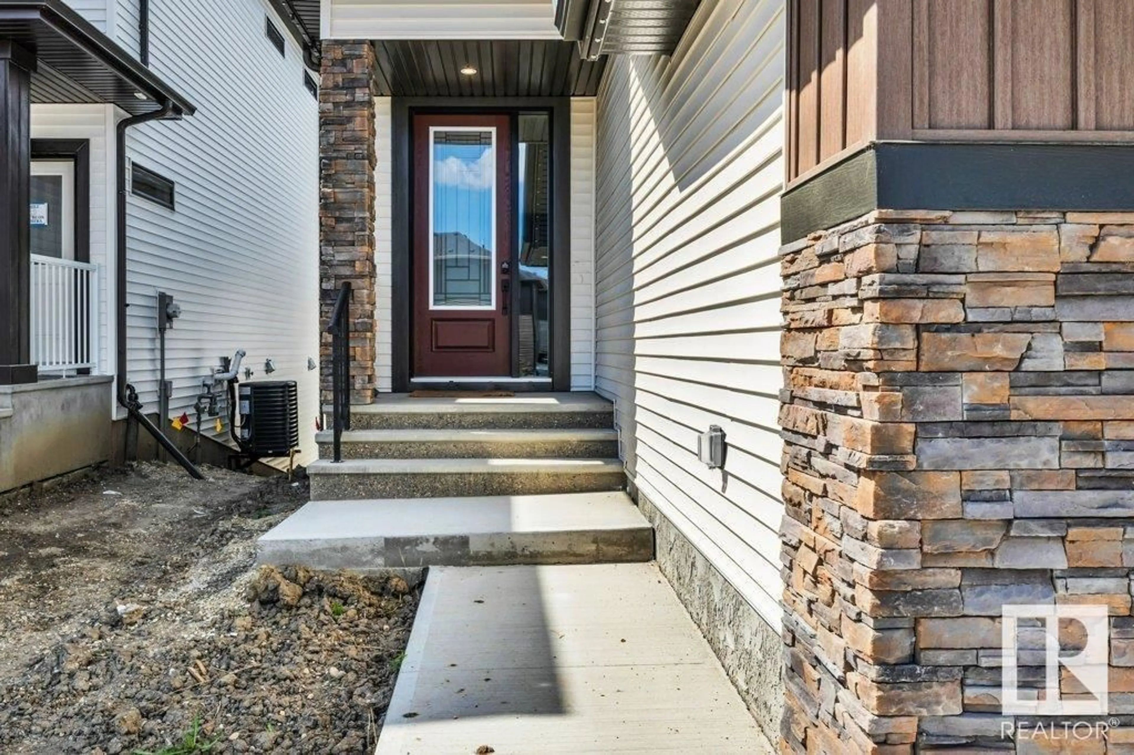 Unknown for 112 HEMINGWAY CR, Spruce Grove Alberta T7X3W3