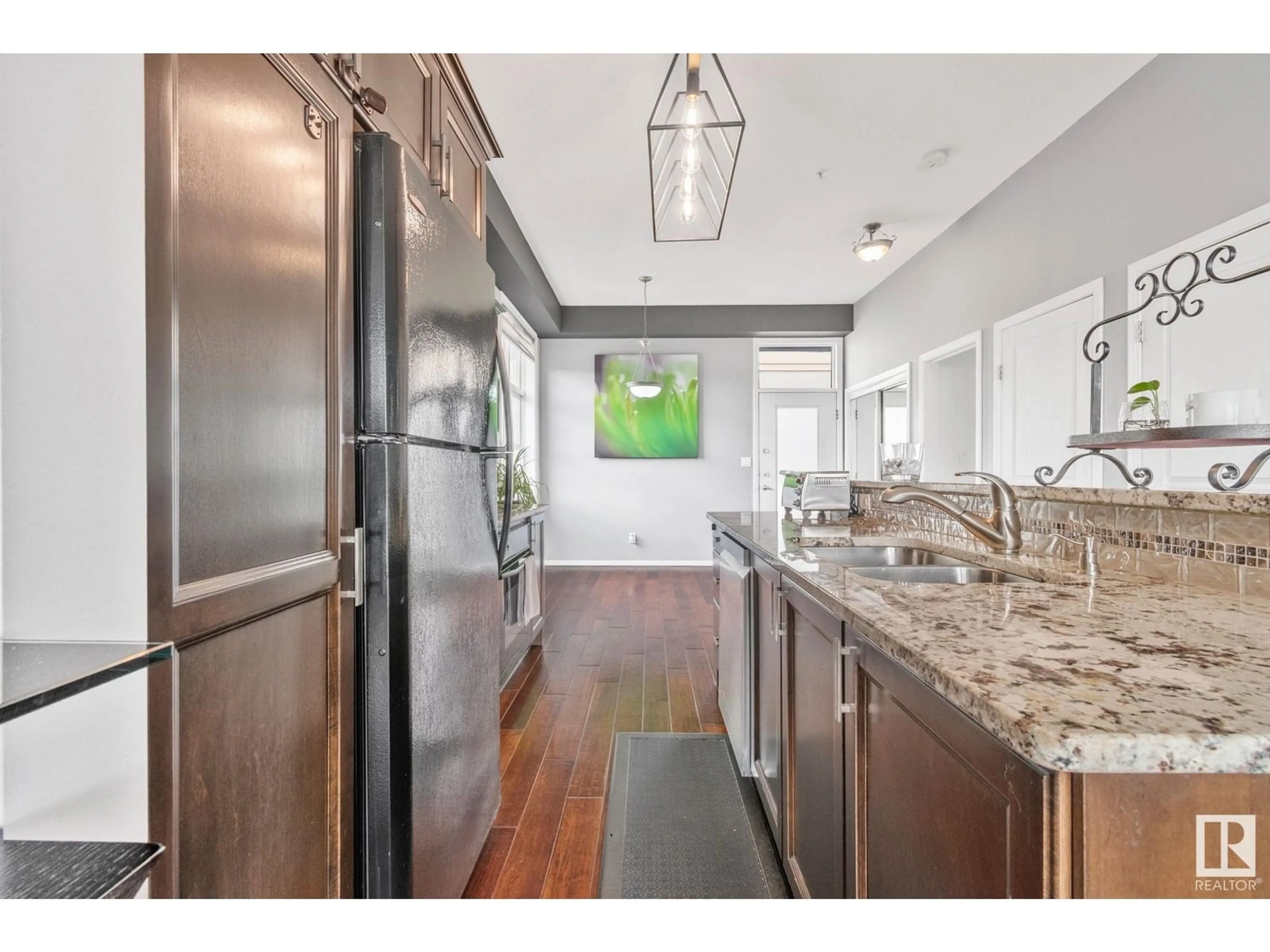 Open concept kitchen, unknown for 401 - 9804 101 ST NW, Edmonton Alberta T5K2X3