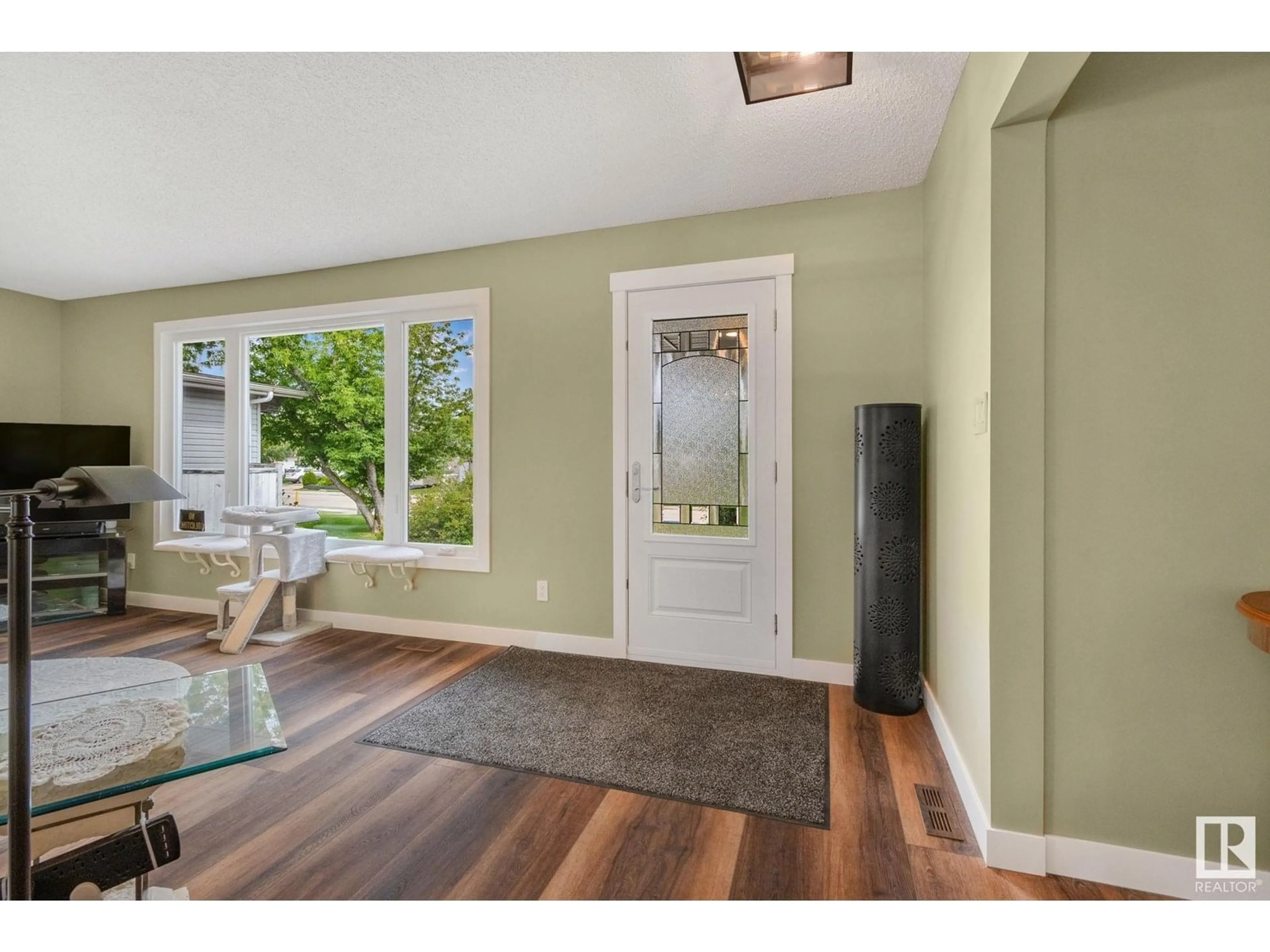 Indoor entryway for 4303 35 AV, Leduc Alberta T9E6A9