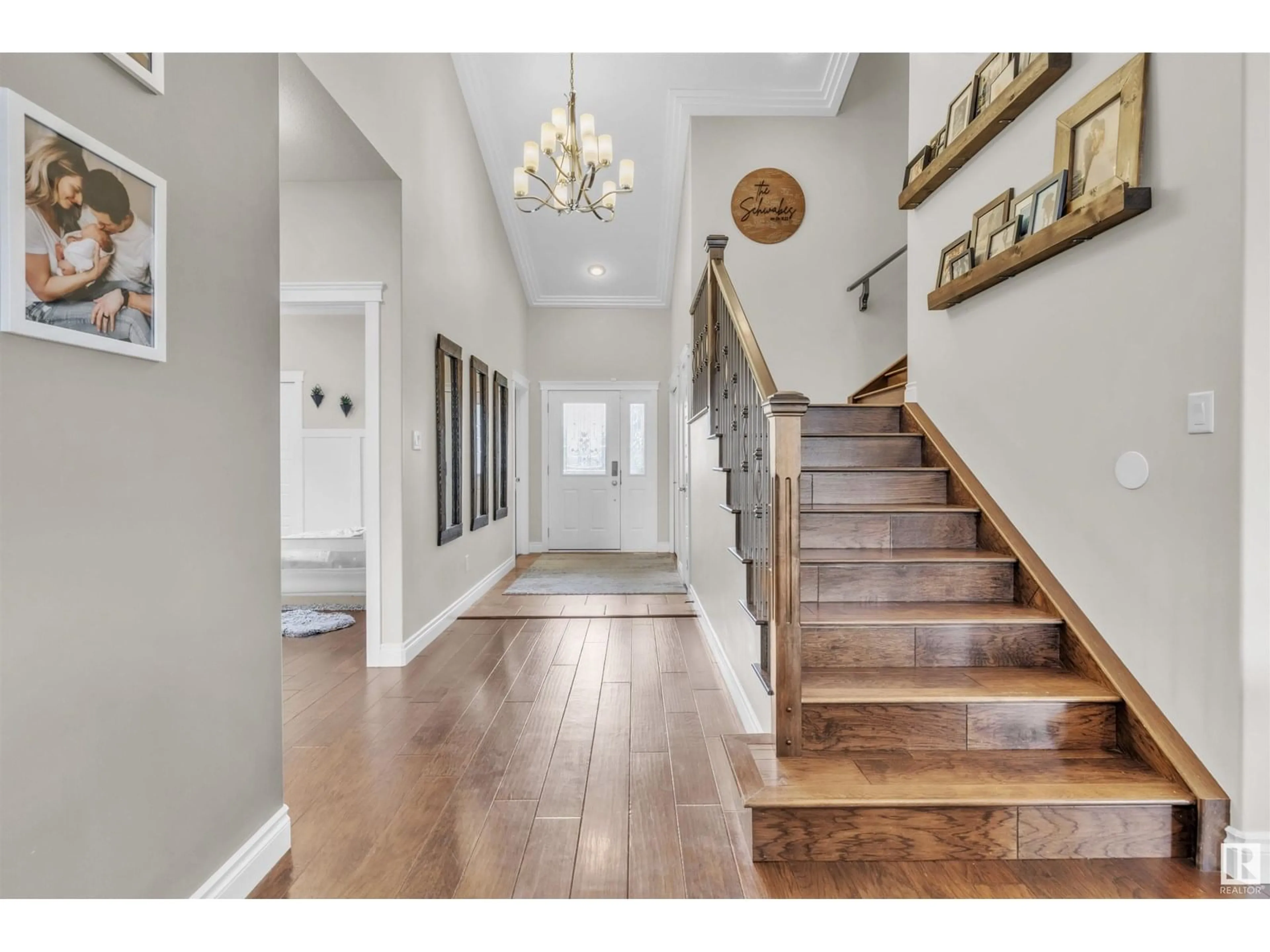 Indoor entryway for 1206 18 AV, Cold Lake Alberta T9M0G4